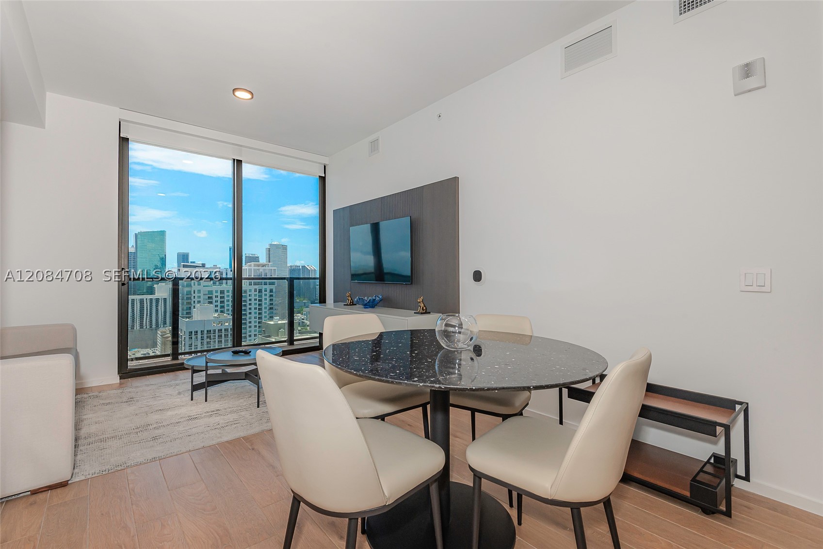 image The Elser Hotel & Residences5