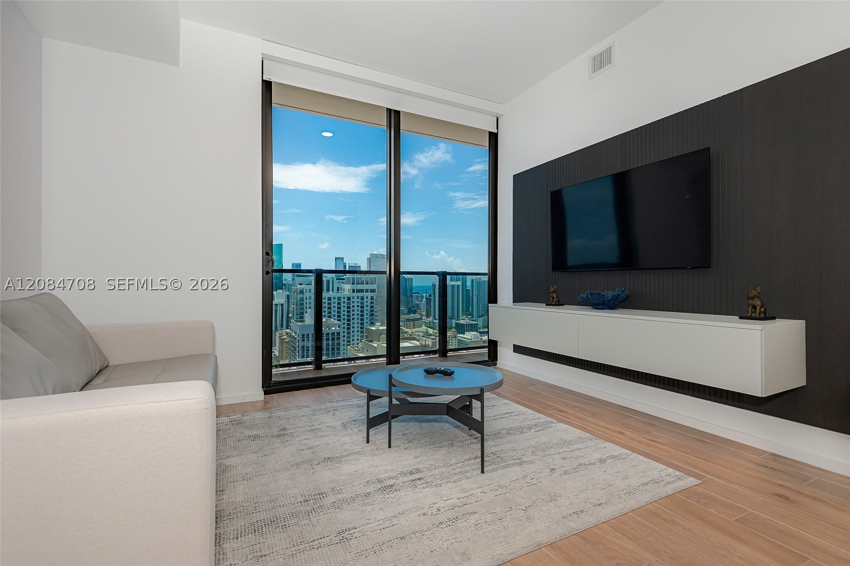 image The Elser Hotel & Residences8