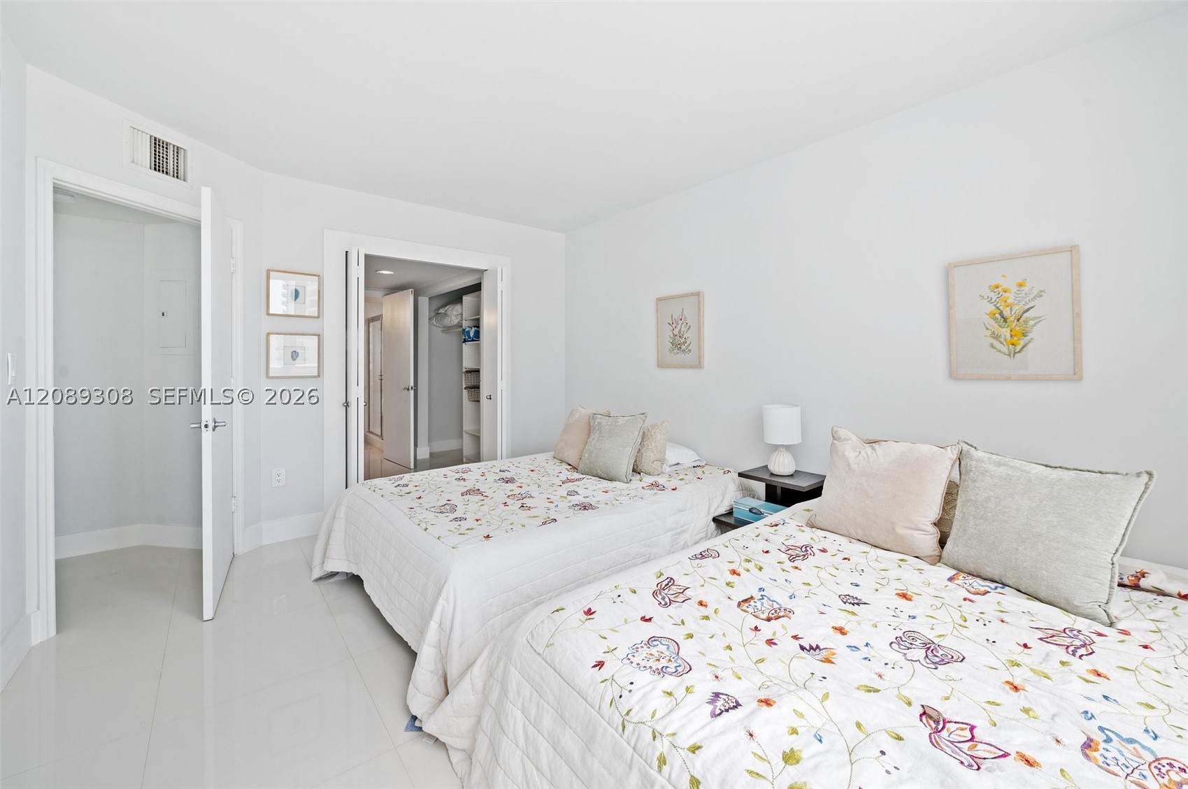image The Mark on Brickell19