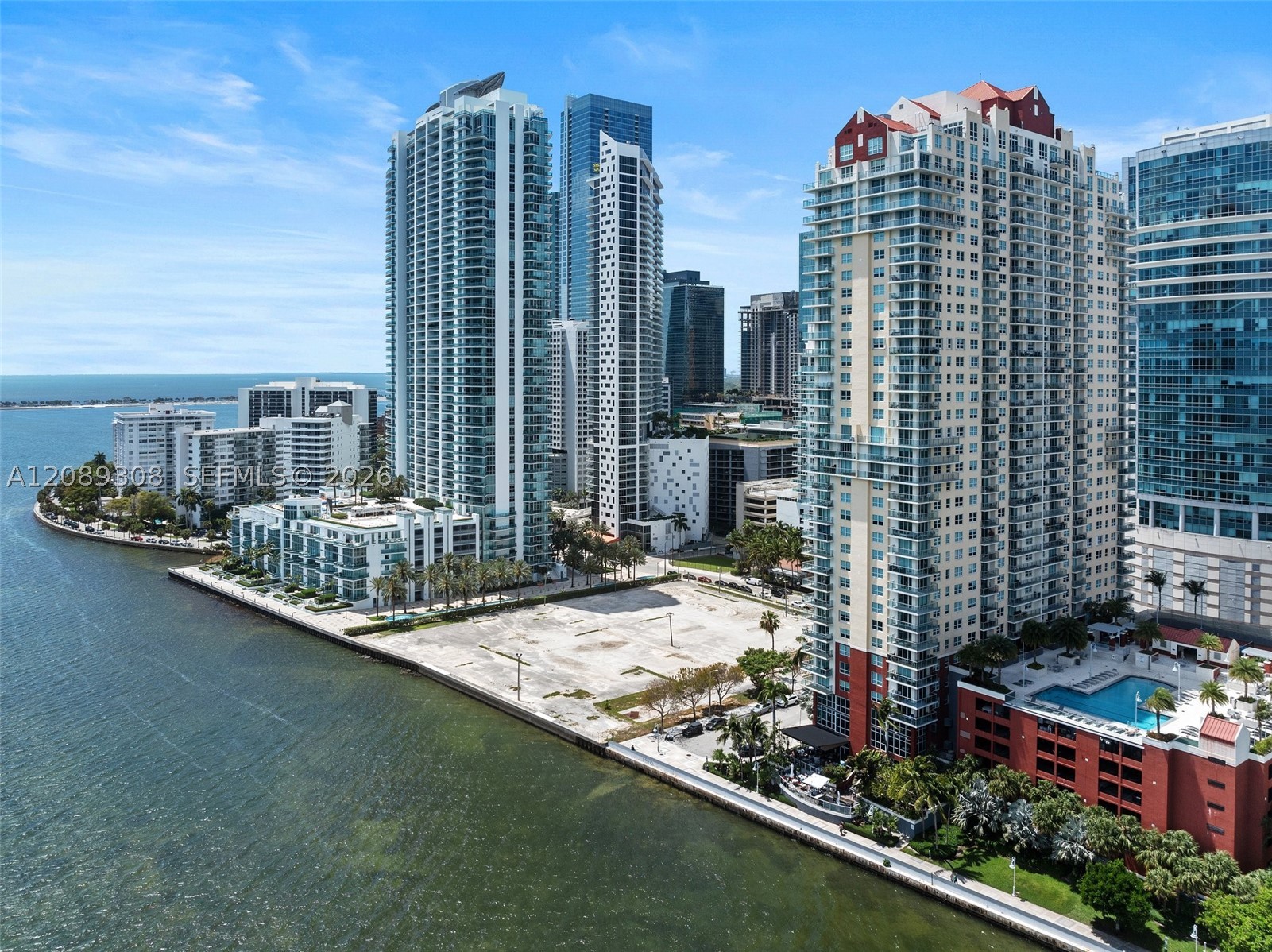 image The Mark on Brickell30