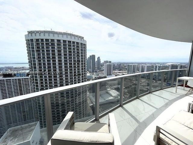 image Aria on the Bay3