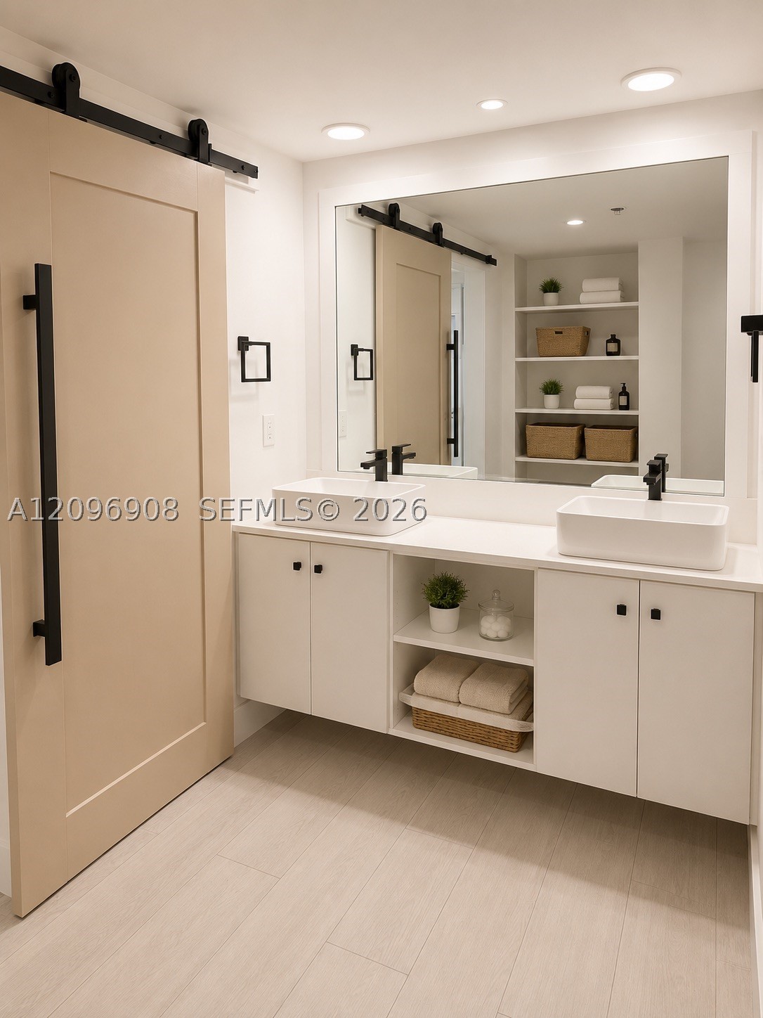 image Brickell Key One4
