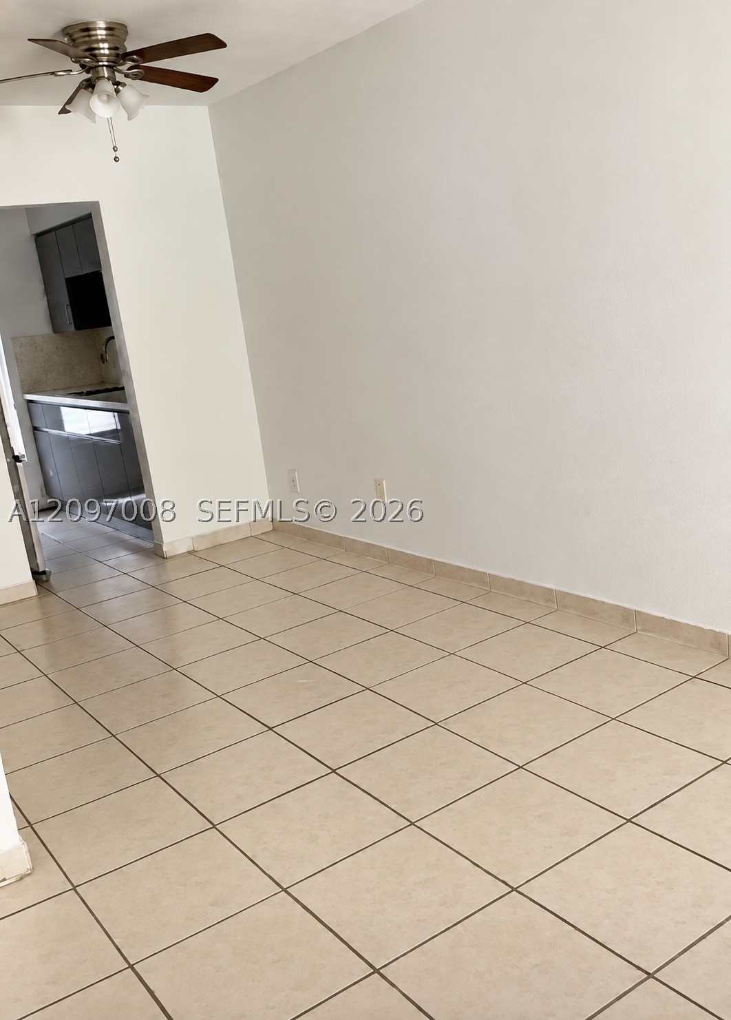Undisclosed Address Miami Beach, FL 33139