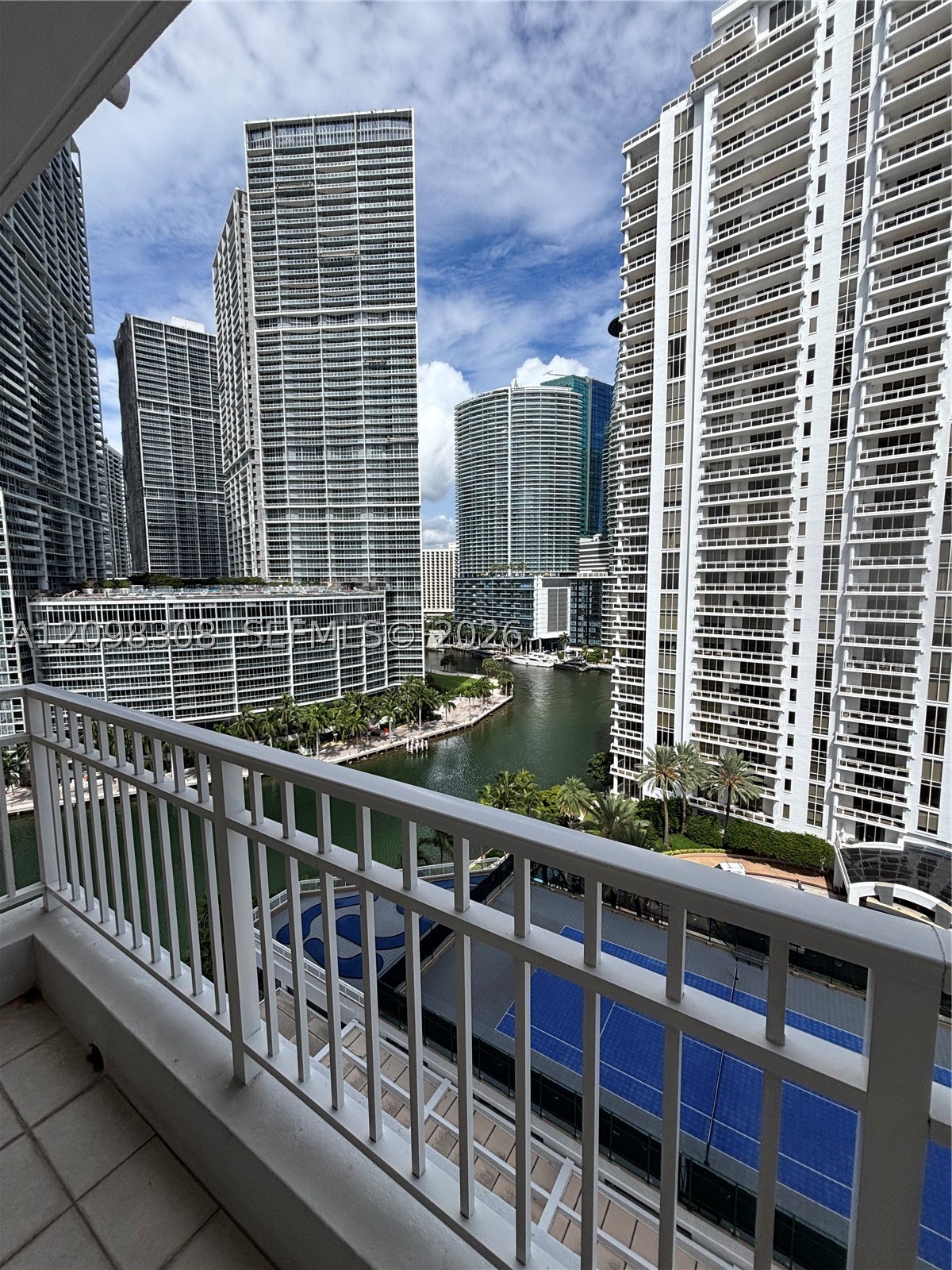 image Courts Brickell Key1