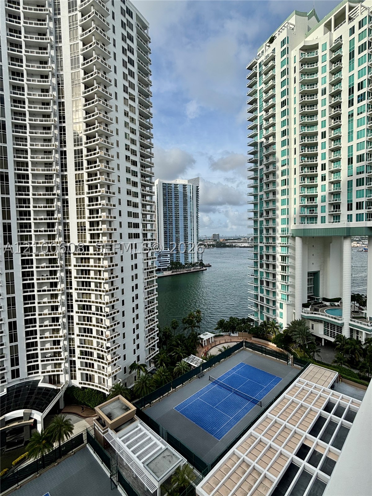 801 Brickell Key Blvd #1808