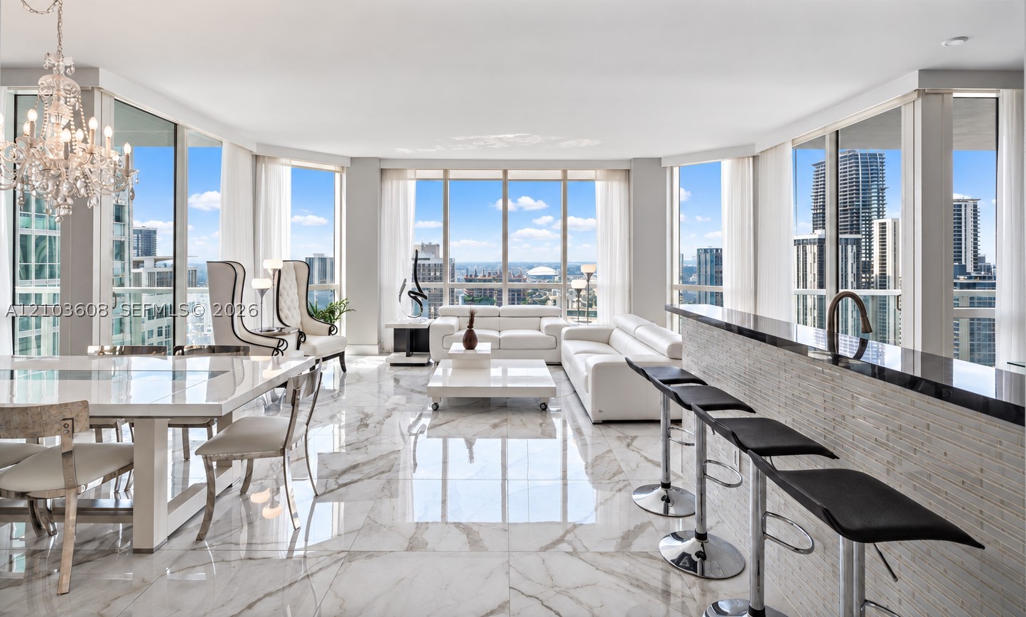 244 Biscayne Blvd #4308