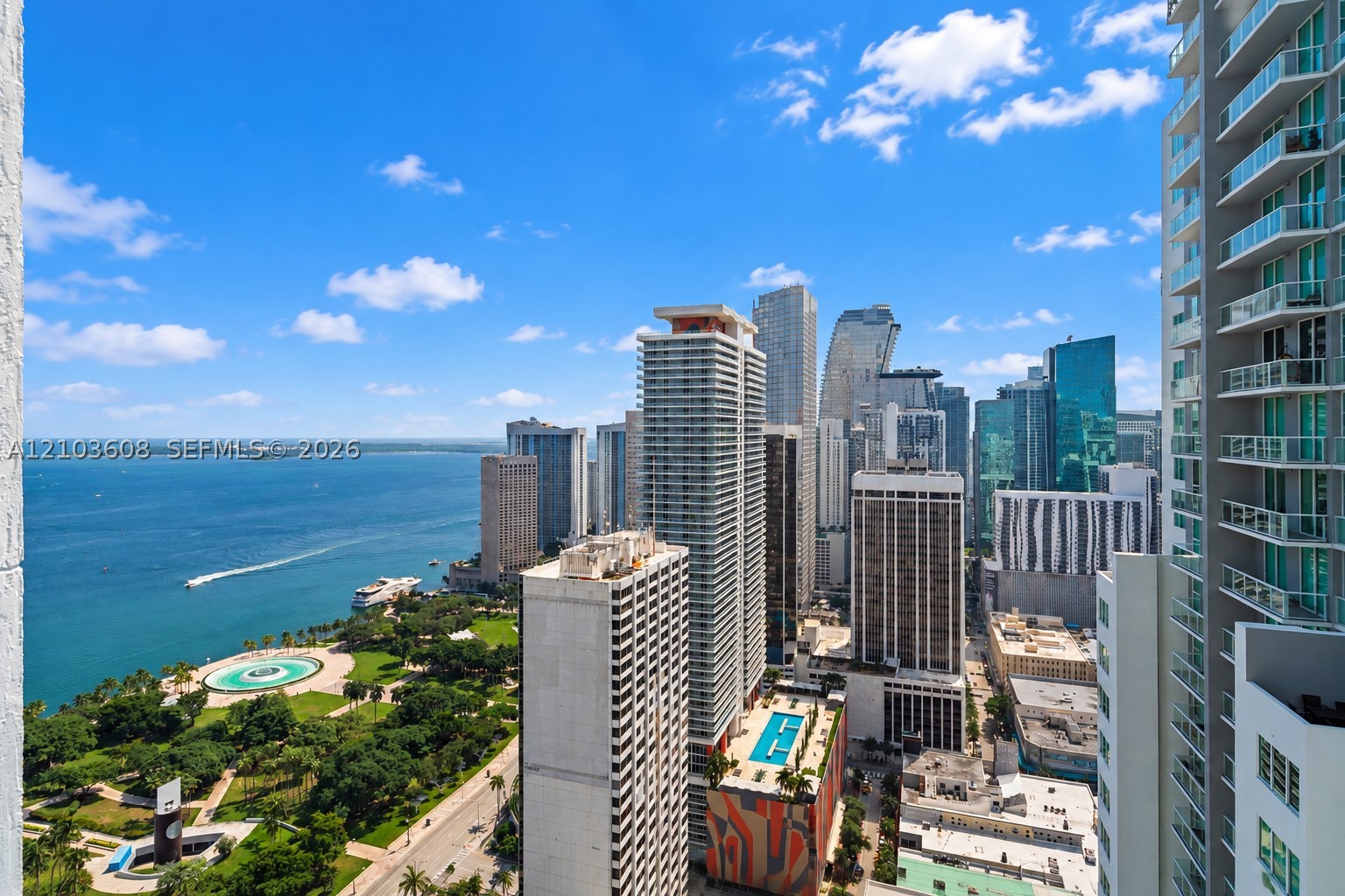 244 Biscayne Blvd #4308 Miami, FL 33132