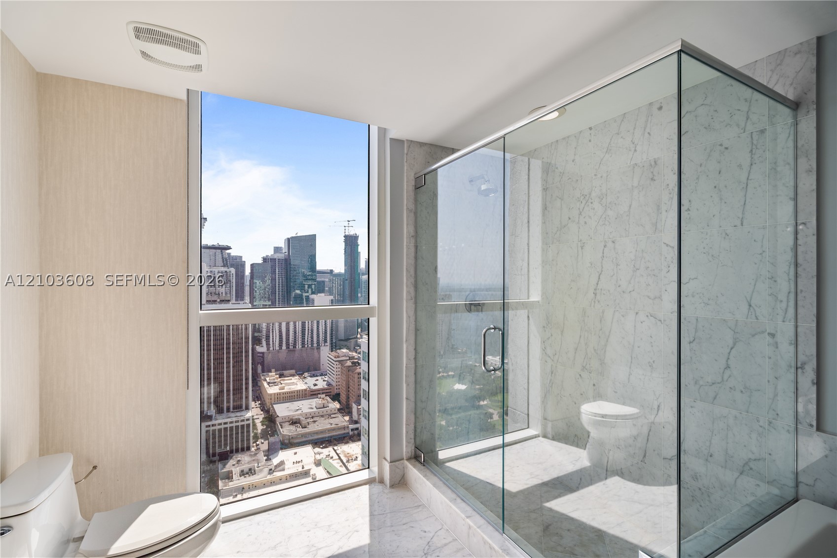244 Biscayne Blvd #4308 Miami, FL 33132