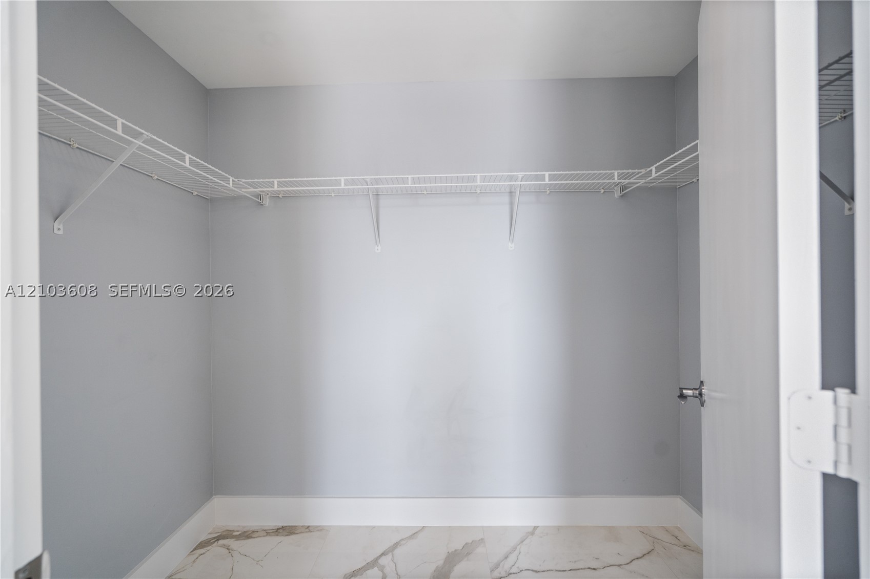 244 Biscayne Blvd #4308 Miami, FL 33132