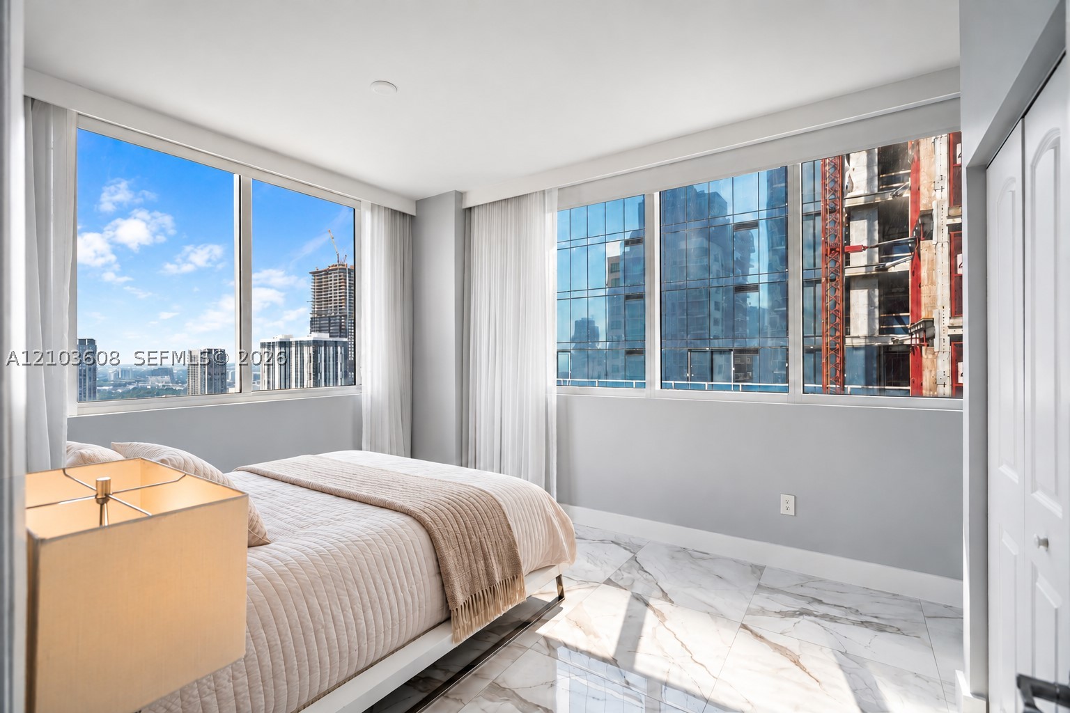 244 Biscayne Blvd #4308 Miami, FL 33132