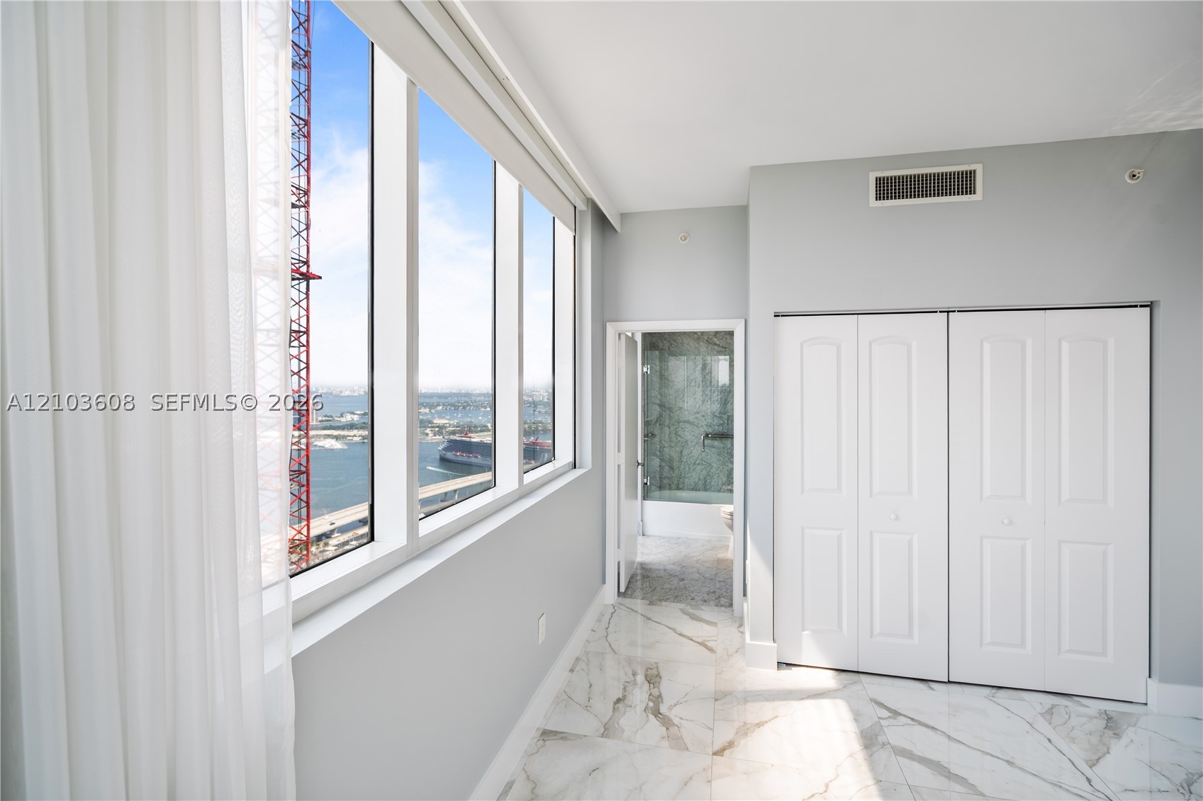 244 Biscayne Blvd #4308 Miami, FL 33132