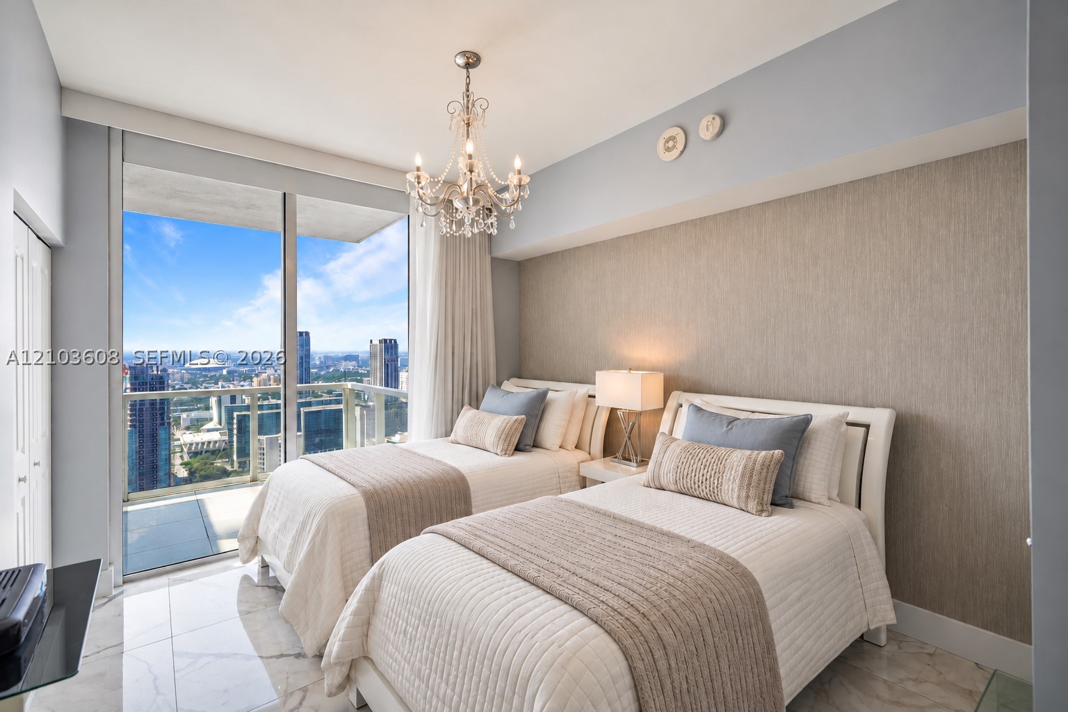 244 Biscayne Blvd #4308 Miami, FL 33132
