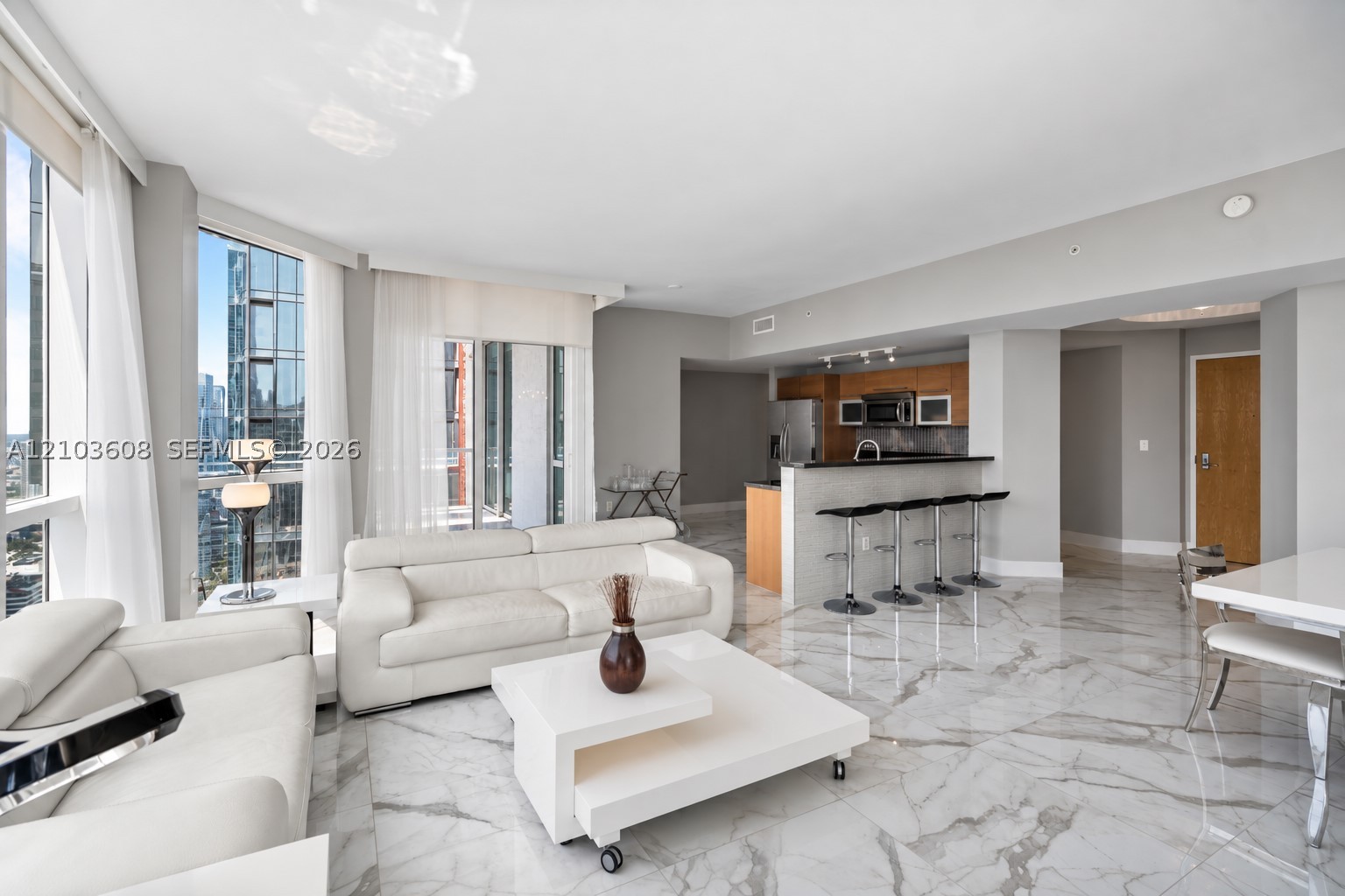 244 Biscayne Blvd #4308 Miami, FL 33132