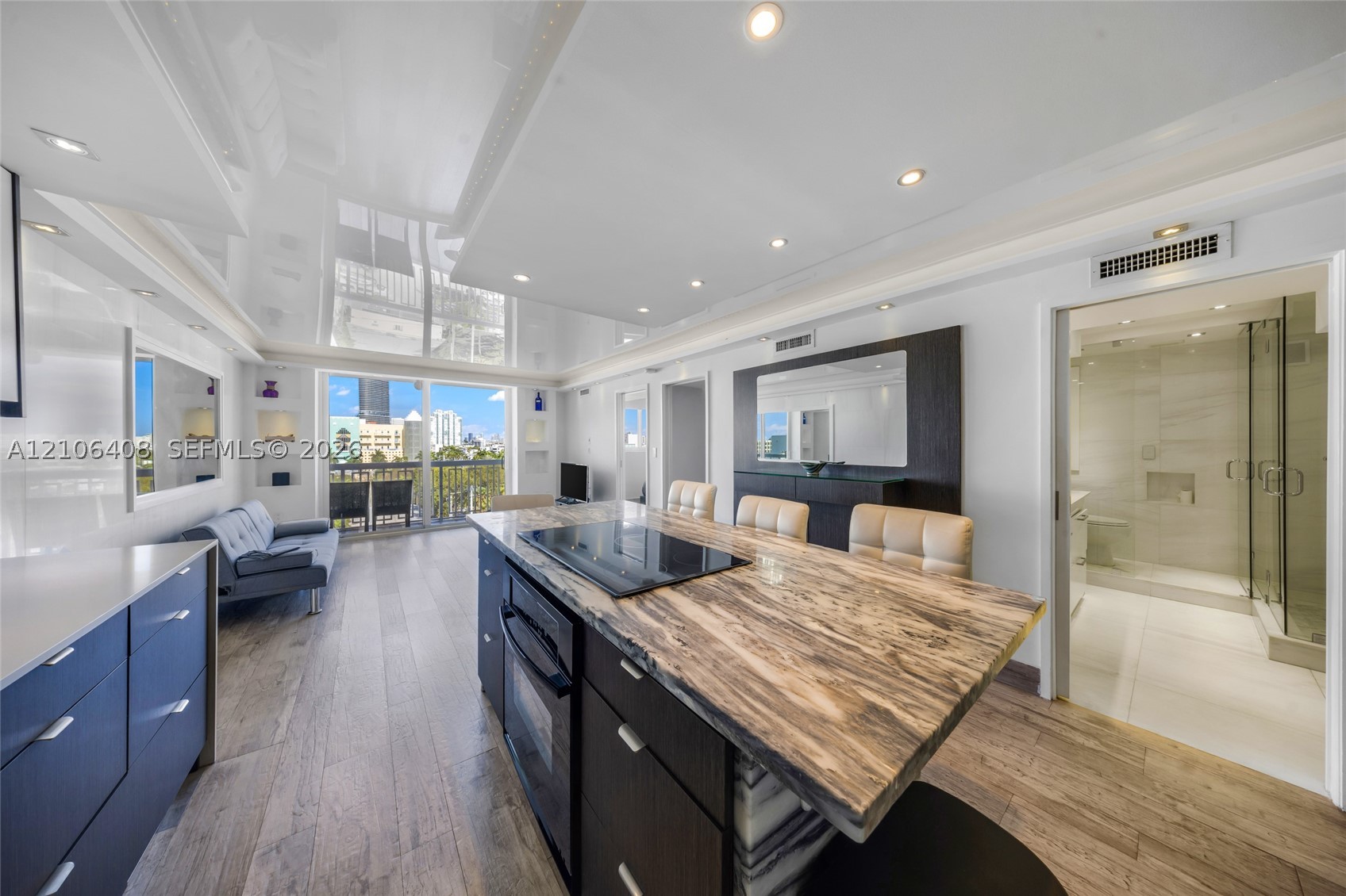 401 Ocean Dr #801