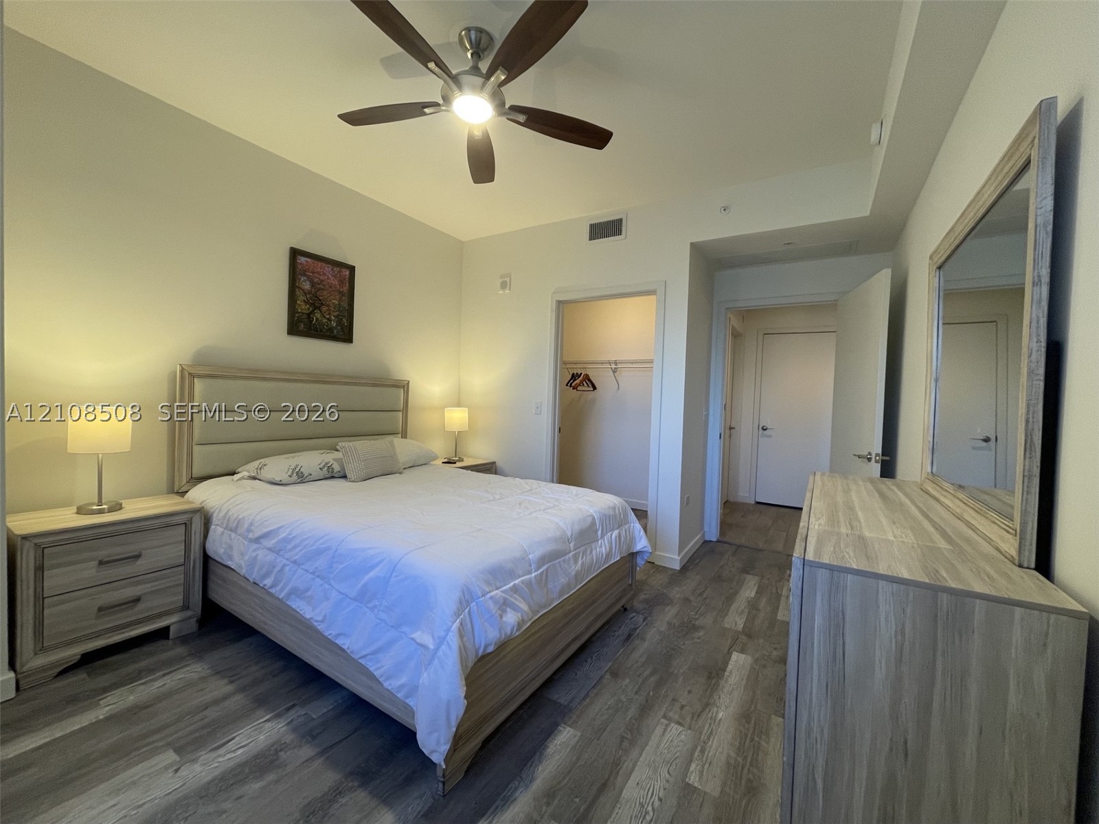 999 SW 1st Ave #3207 Miami, FL 33130