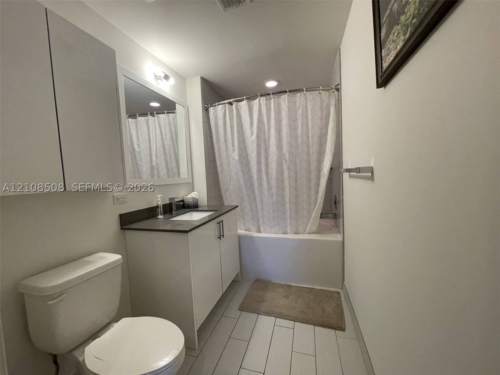 999 SW 1st Ave #3207 Miami, FL 33130