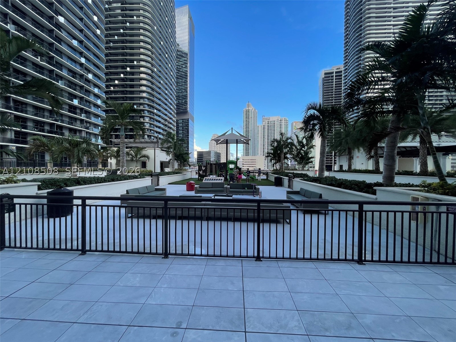 999 SW 1st Ave #3207 Miami, FL 33130