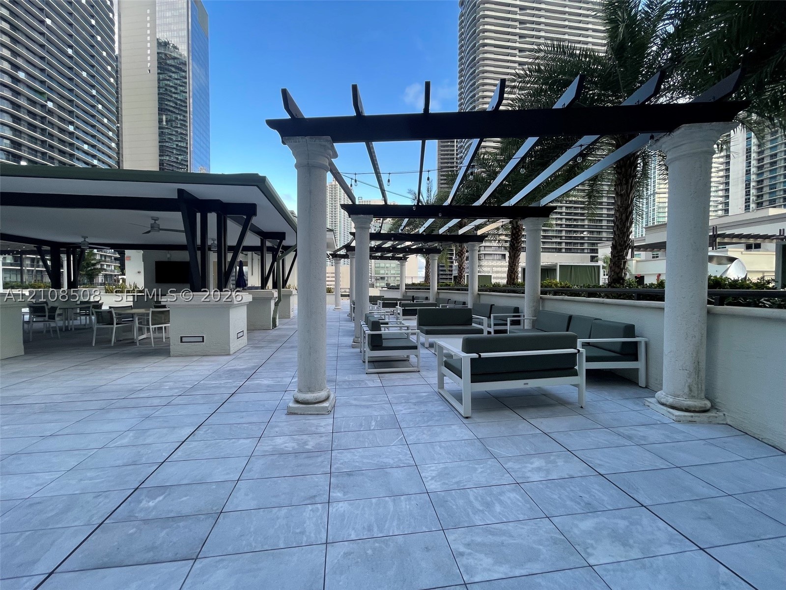 999 SW 1st Ave #3207 Miami, FL 33130