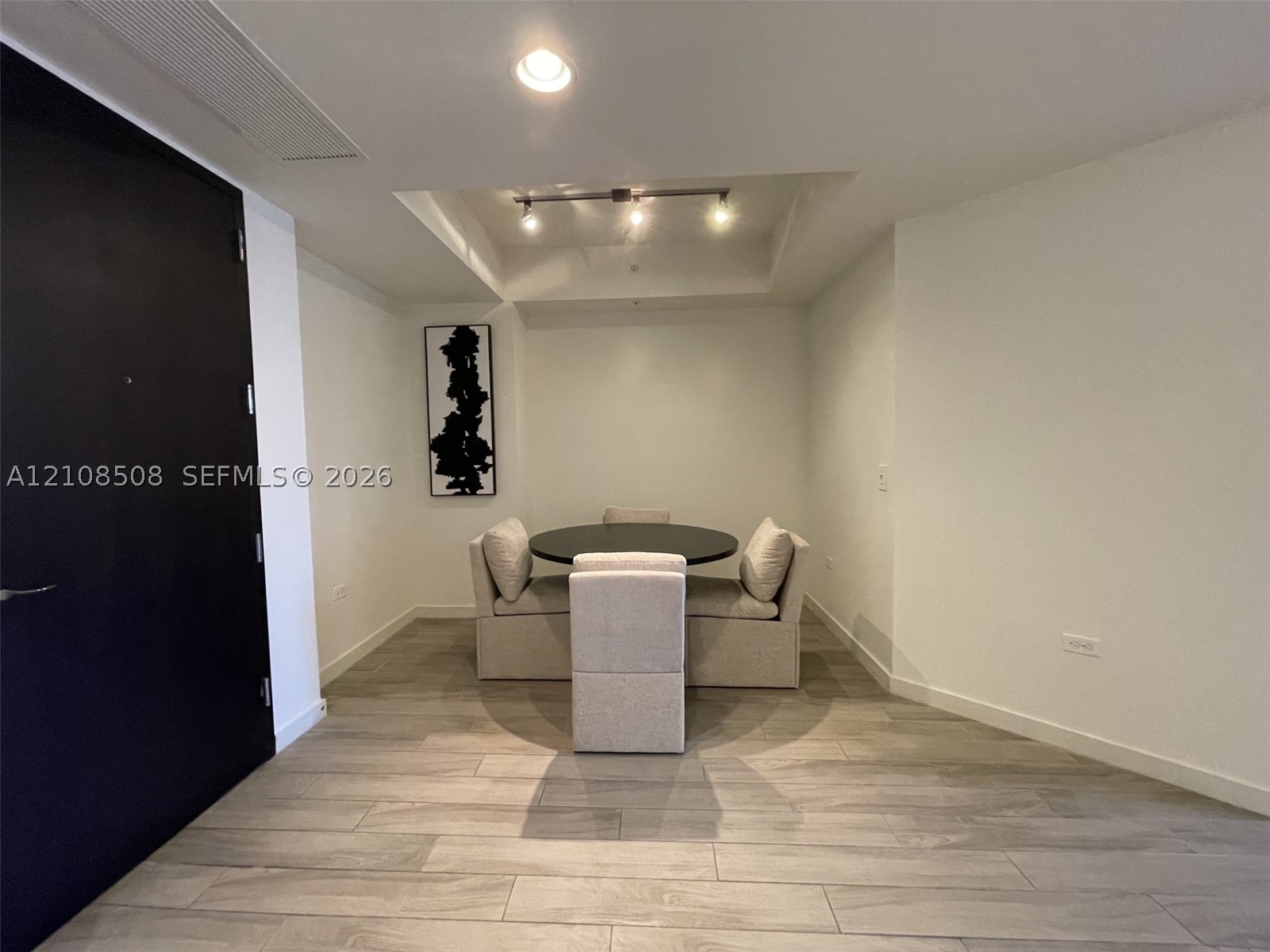 999 SW 1st Ave #3207 Miami, FL 33130