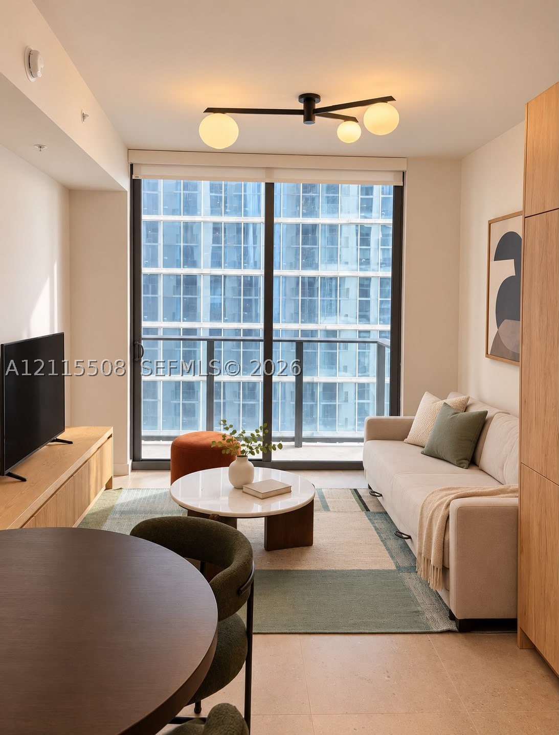 11 NE 6th St #2205