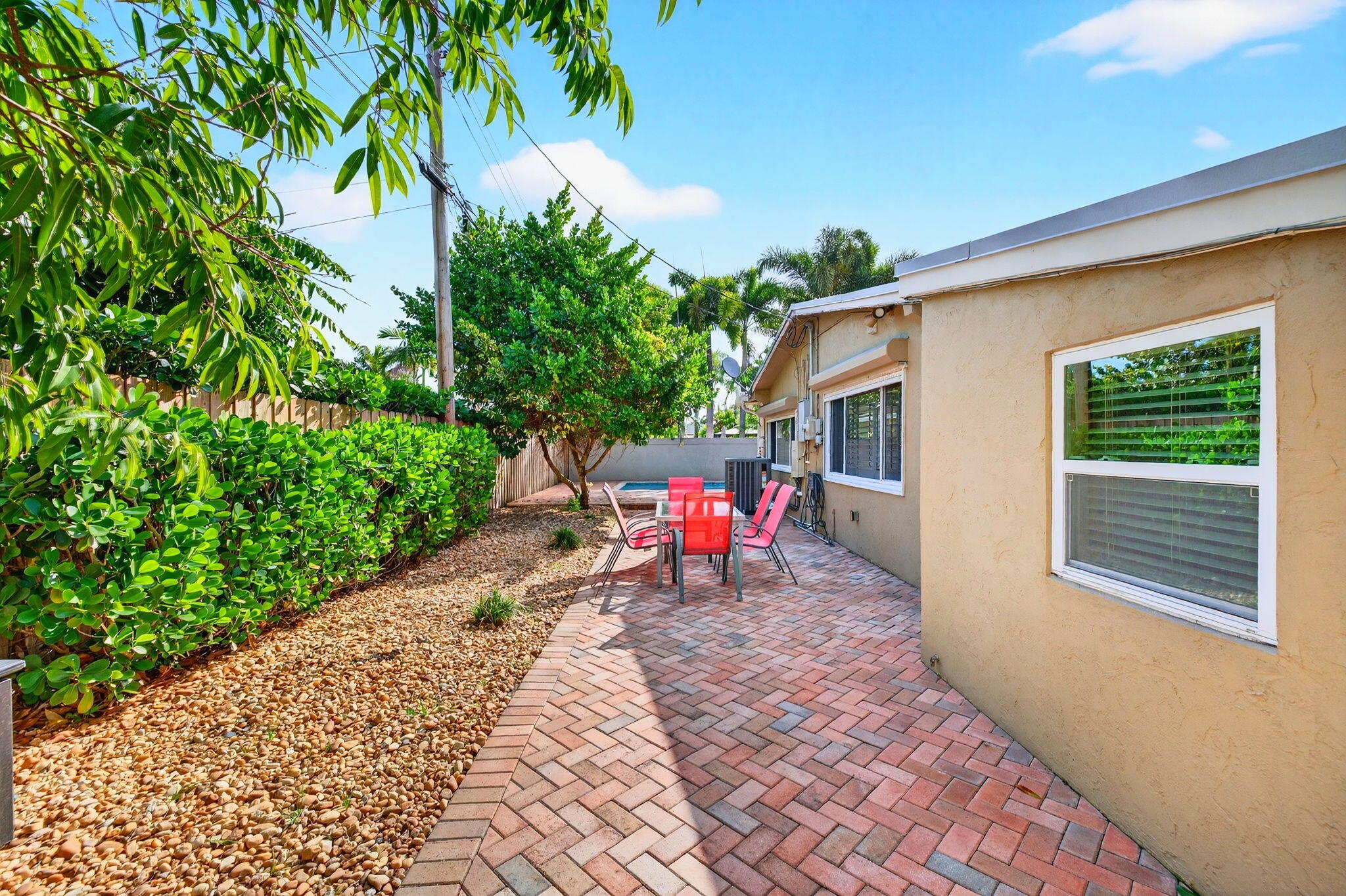 2091 NE 54th Fort Lauderdale, FL 33308