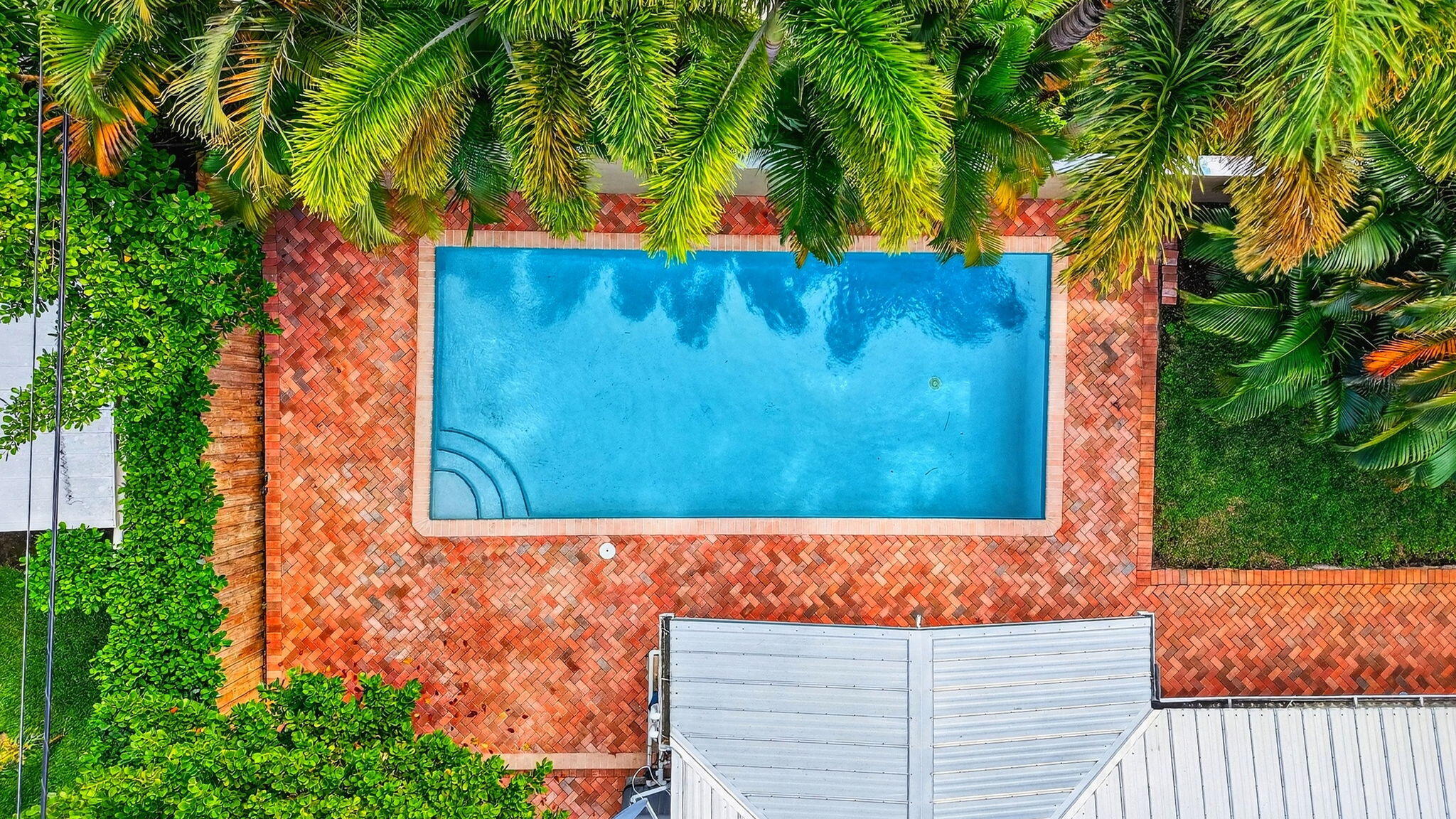 2091 NE 54th Fort Lauderdale, FL 33308