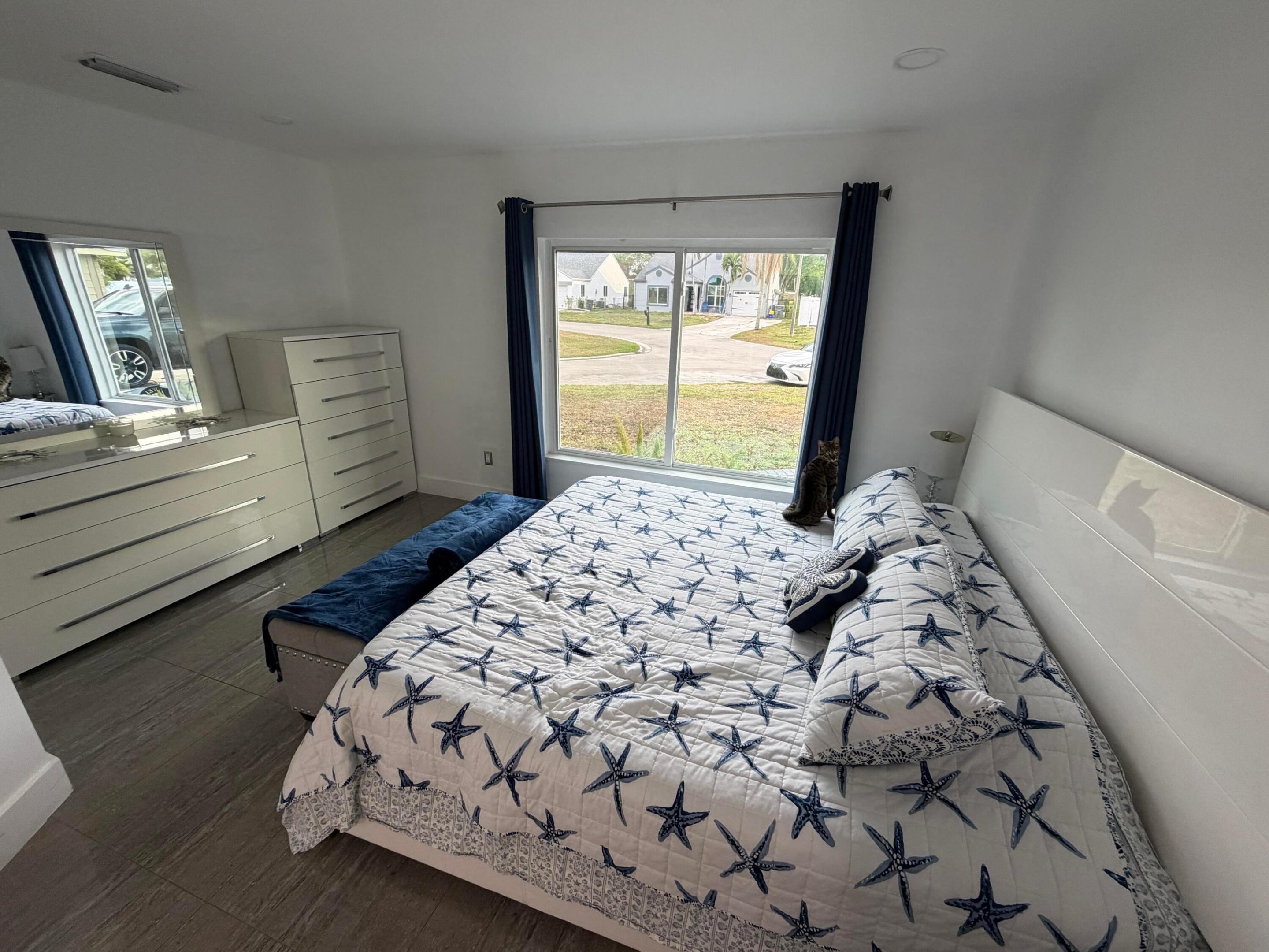 8097 Cedar Holw Boca Raton, FL 33433