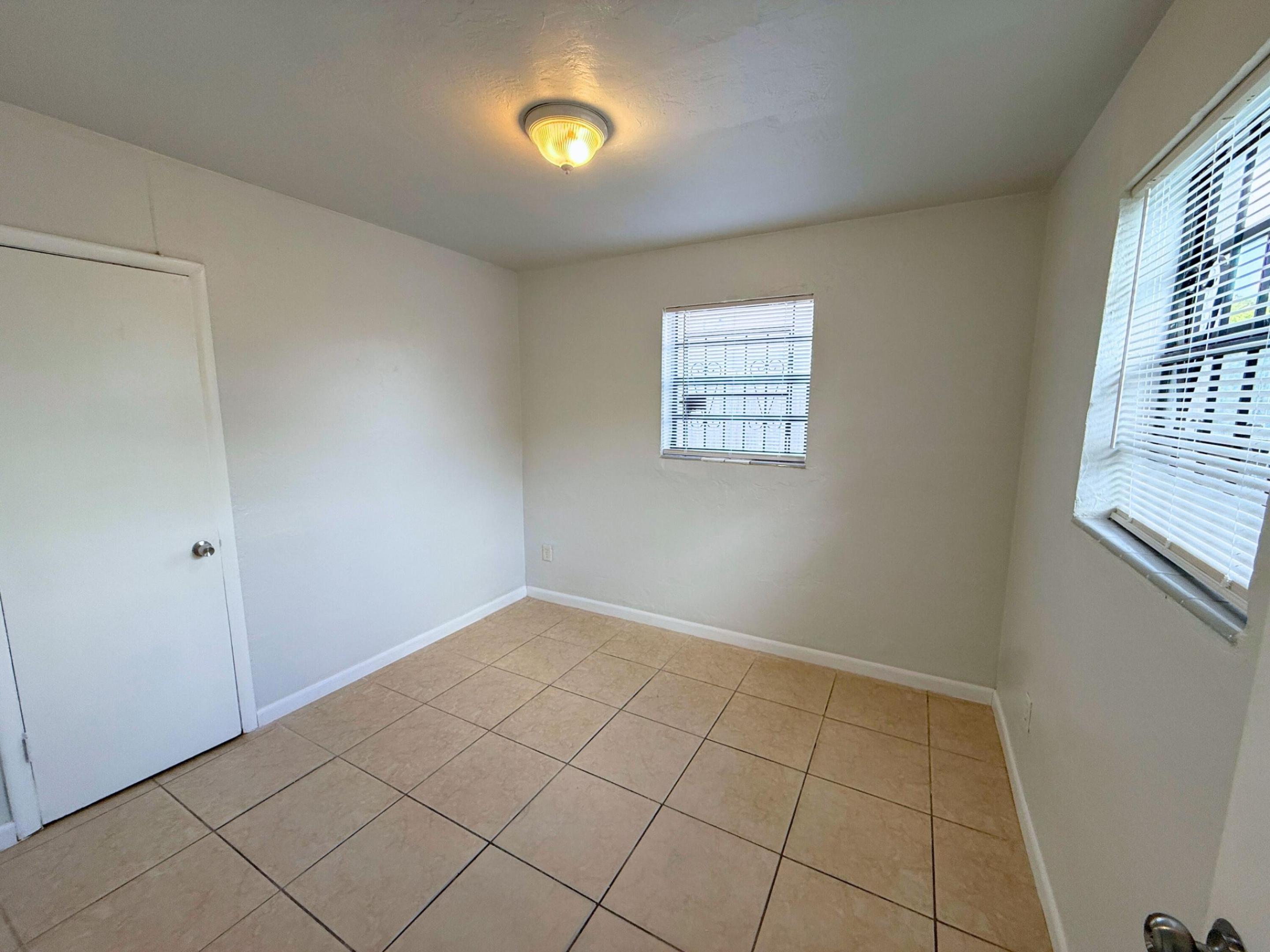 1490 NE 152nd North Miami Beach, FL 33162