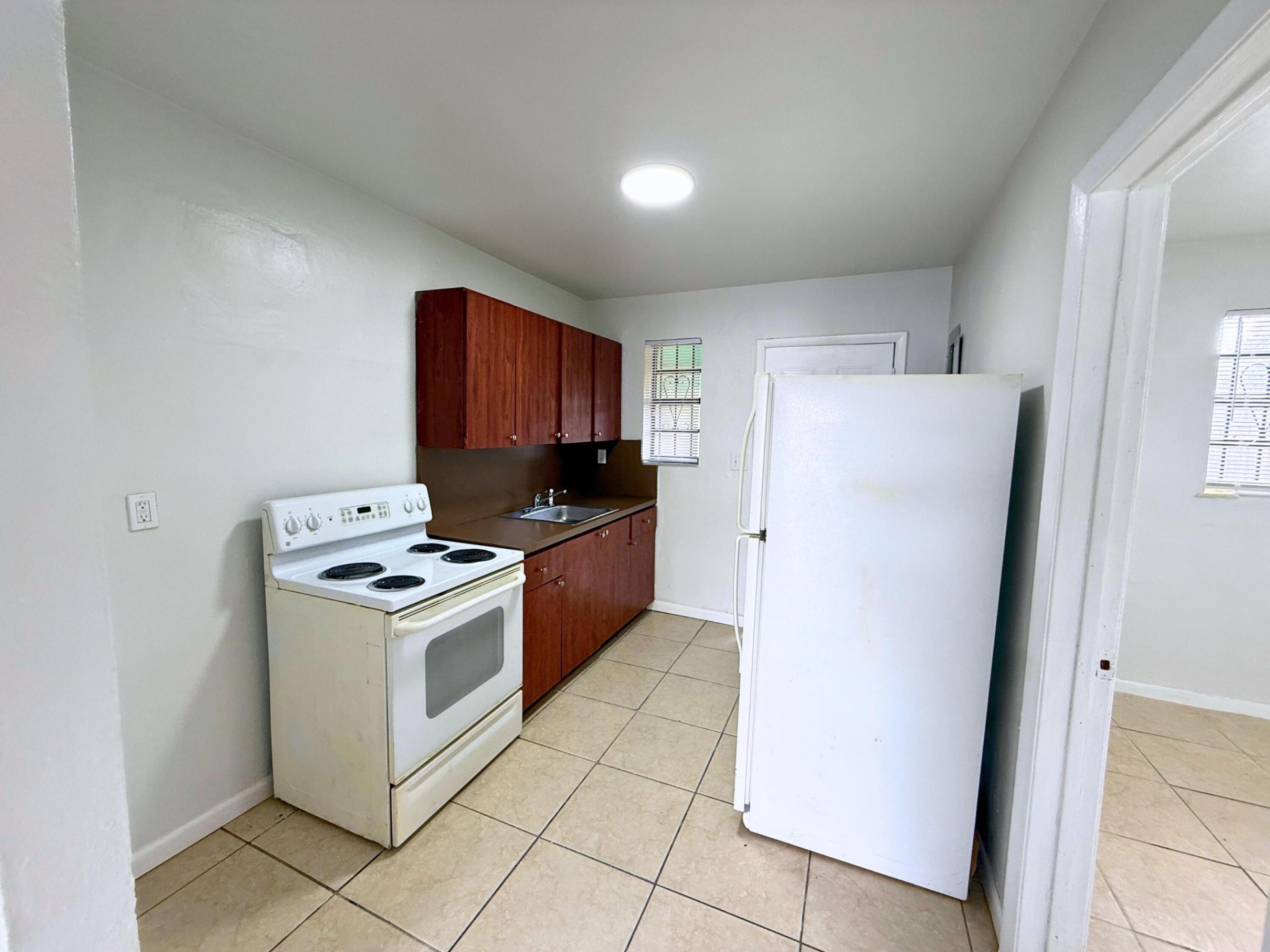 1490 NE 152nd North Miami Beach, FL 33162