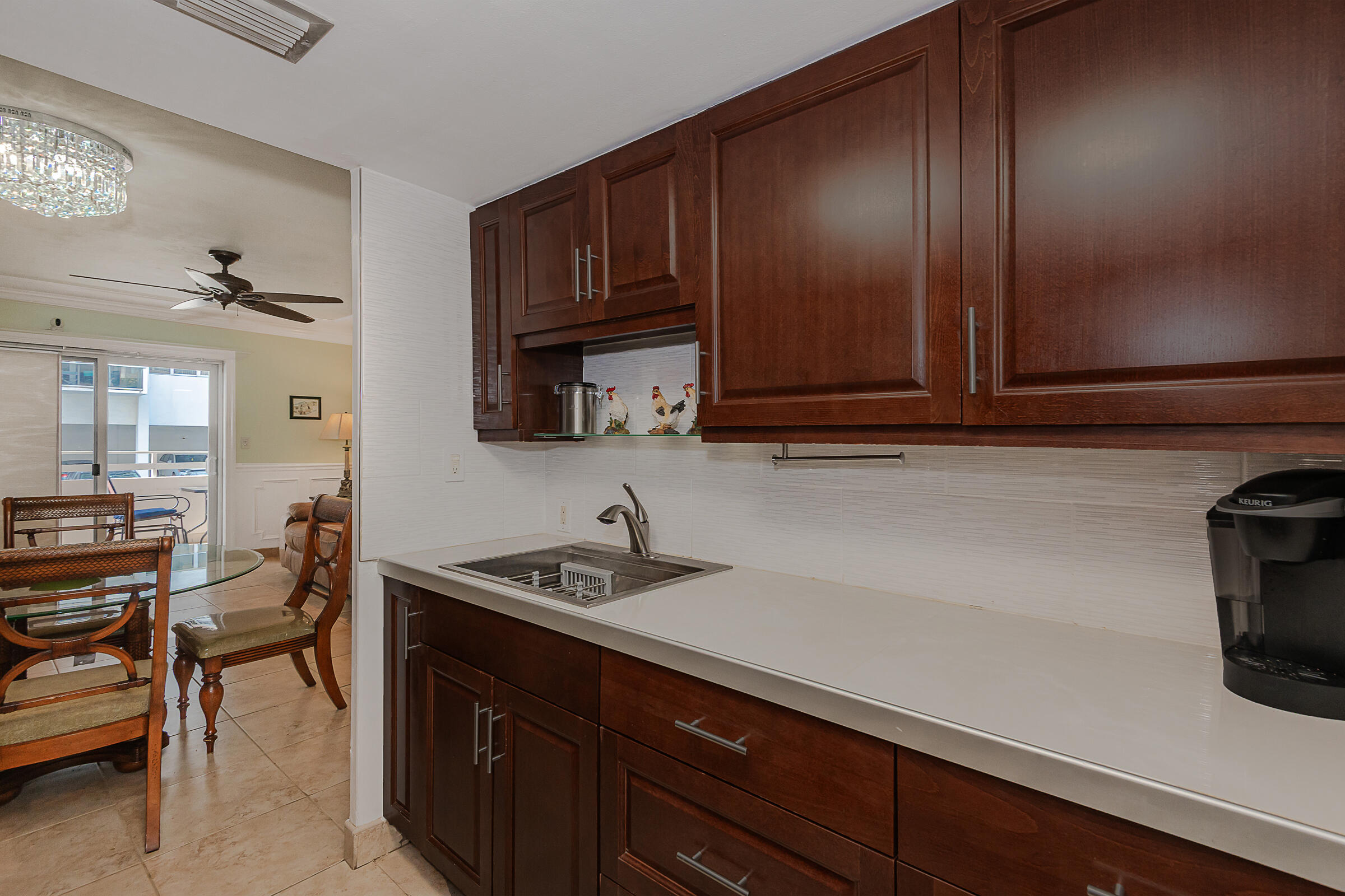 2076 S Ocean Hallandale Beach, FL 33009