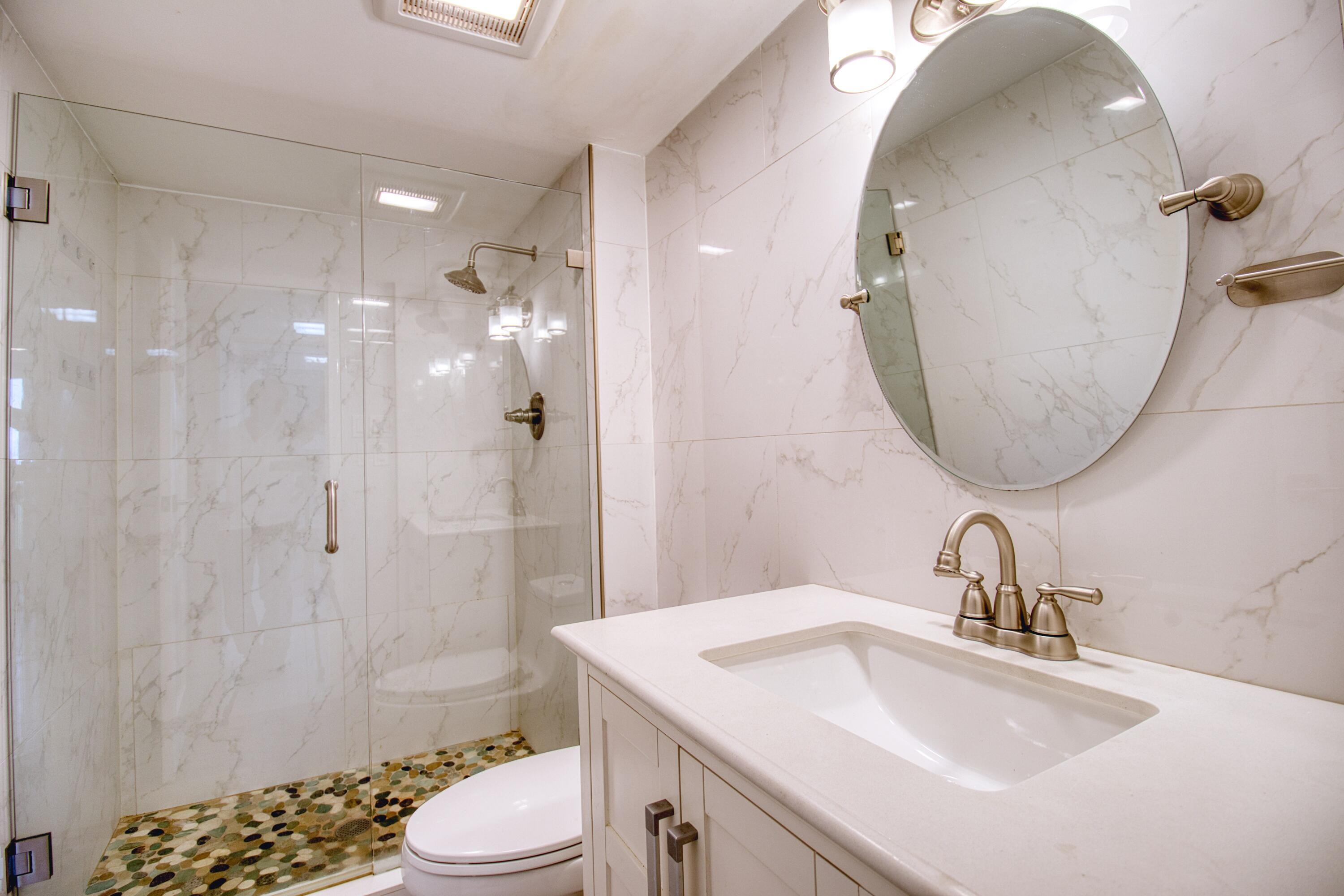 image Arlen House East15
