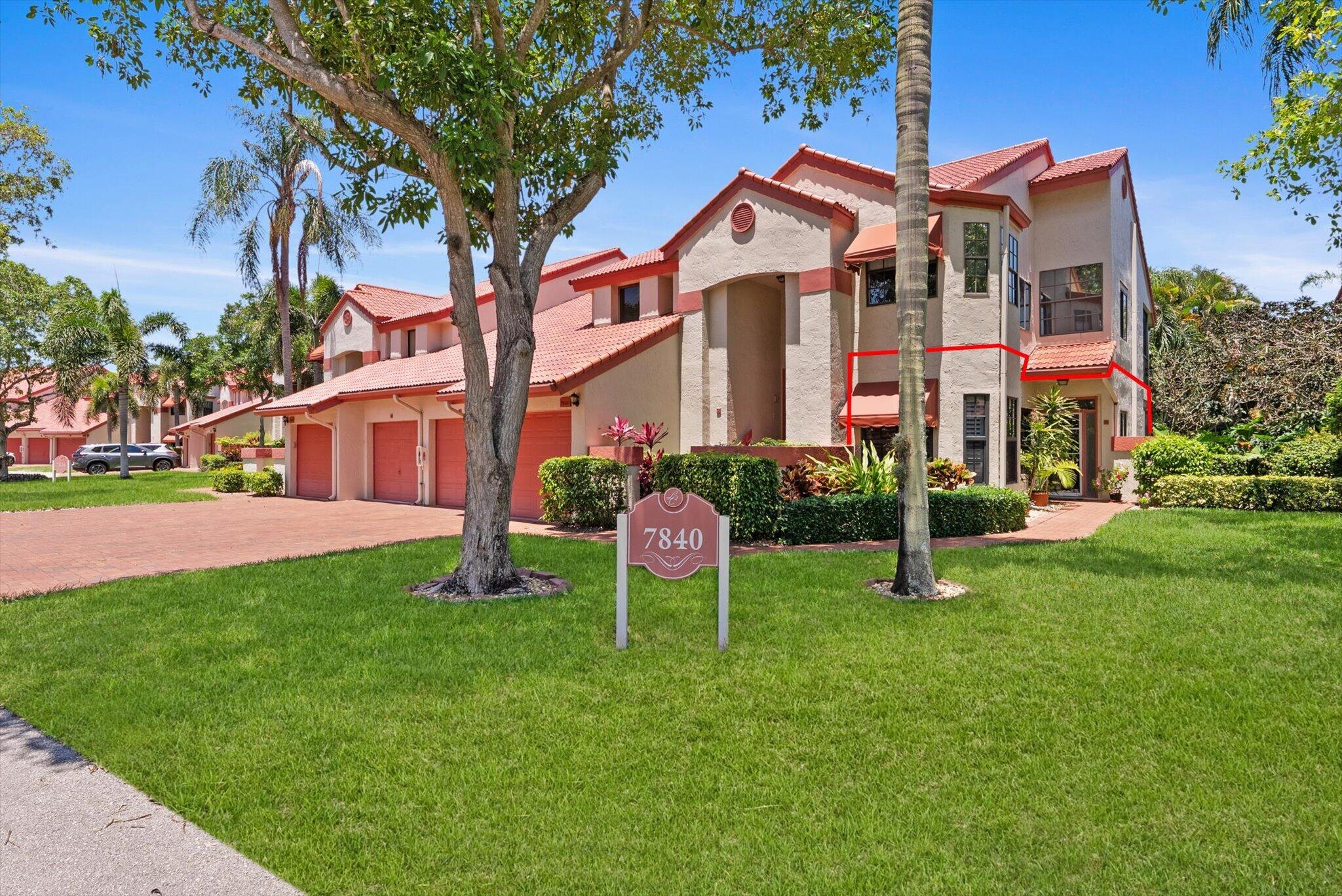 7840 Lexington Clb #B