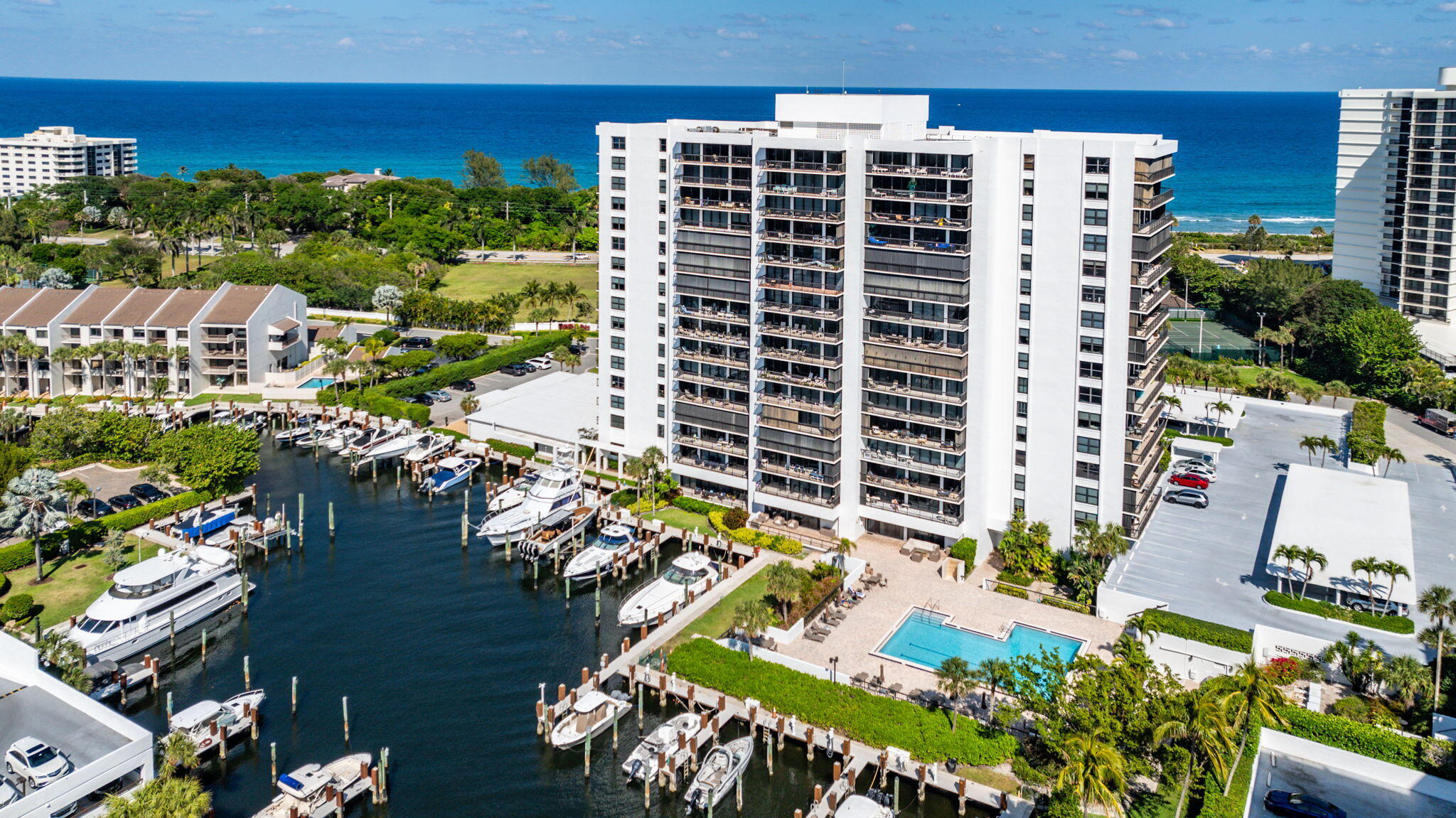 4748 S Ocean #301