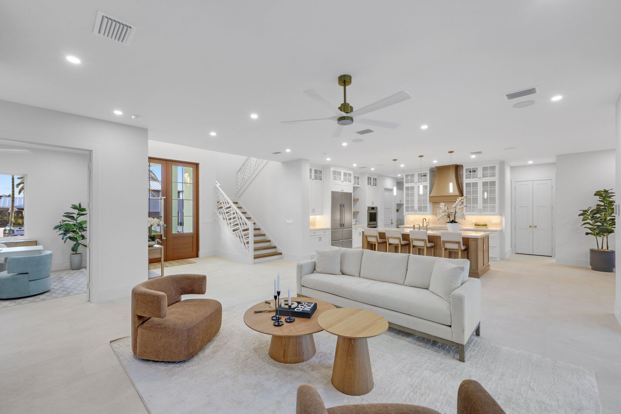 1041 Bimini West Palm Beach, FL 33404