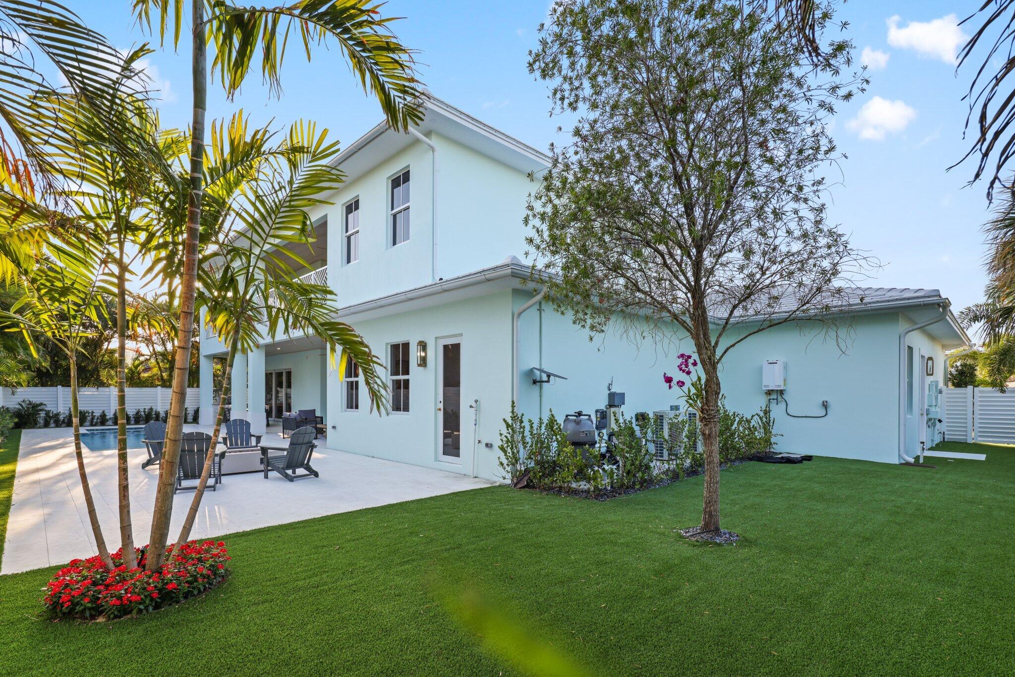 1041 Bimini West Palm Beach, FL 33404