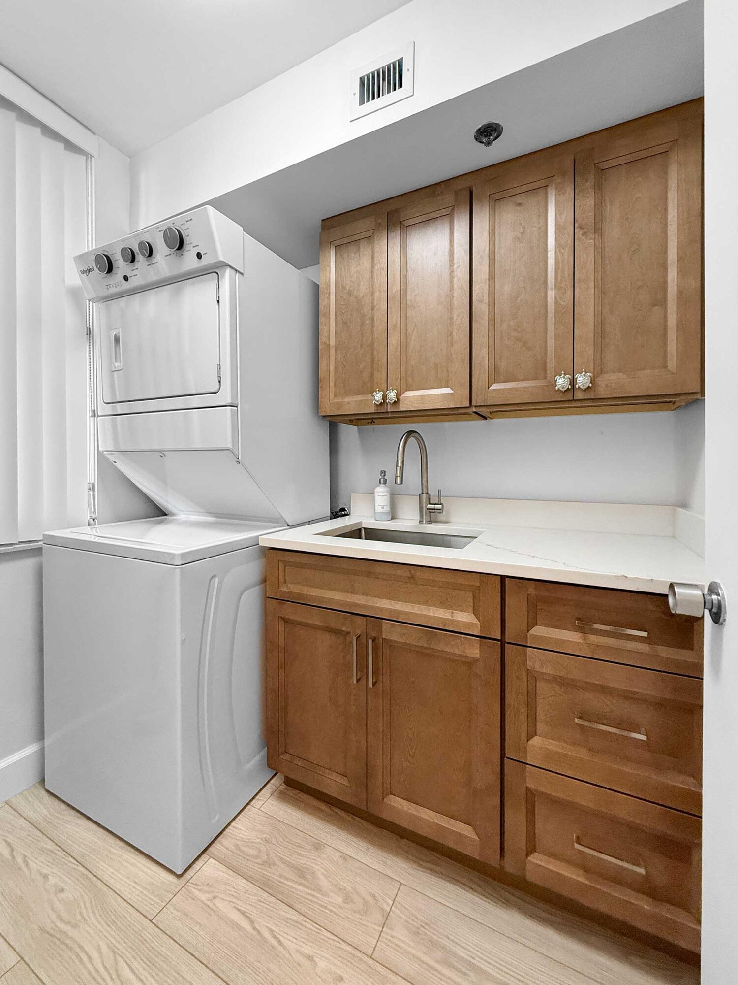 812 N Ocean #503 Pompano Beach, FL 33062