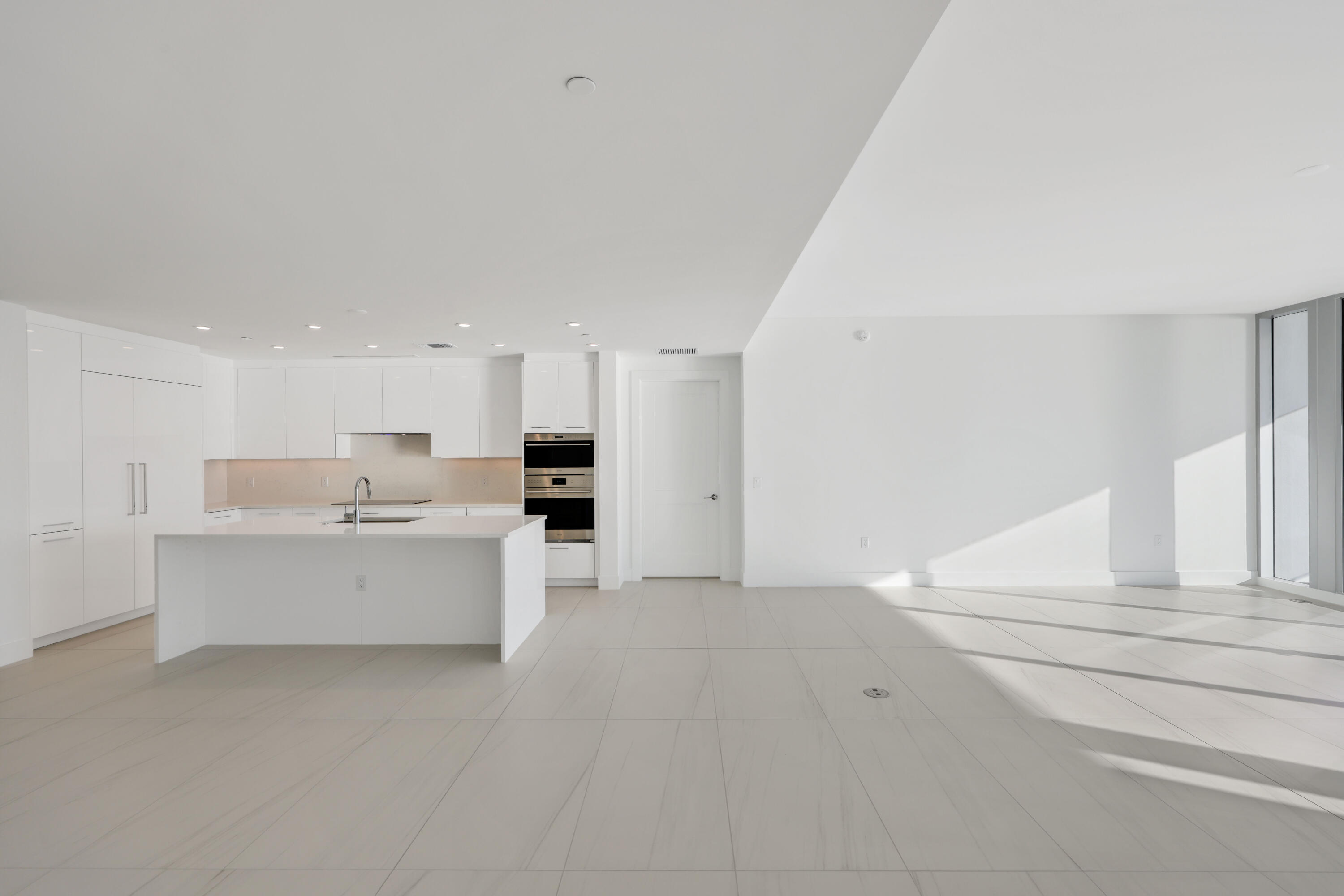 153 N Seabreeze #1001 Fort Lauderdale, FL 33304