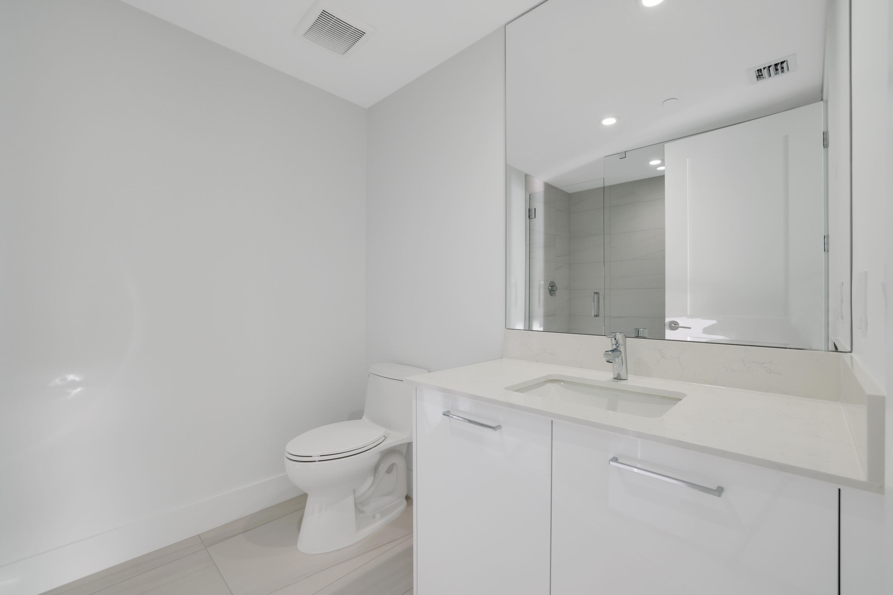 153 N Seabreeze #1001 Fort Lauderdale, FL 33304