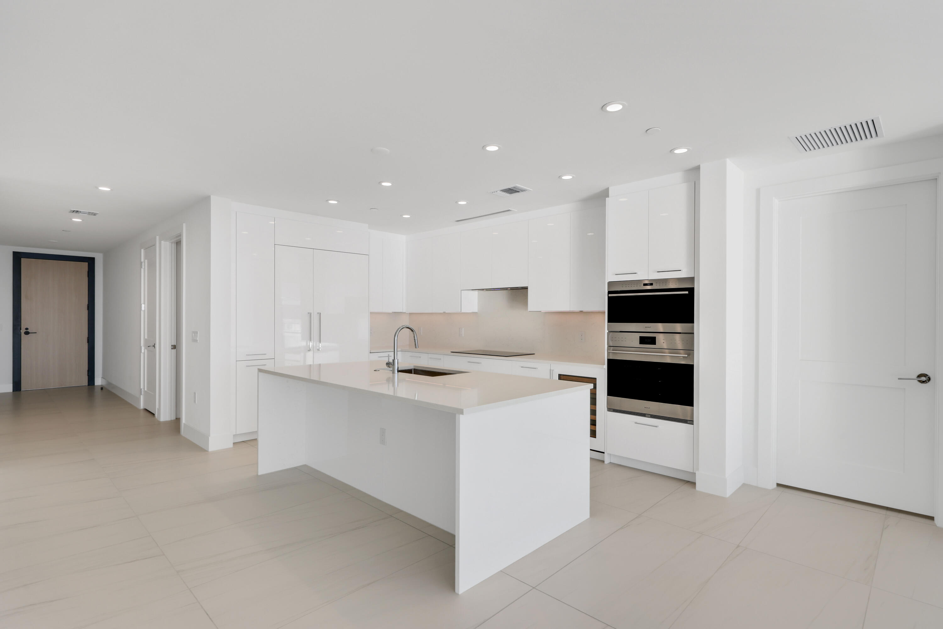 153 N Seabreeze #1001 Fort Lauderdale, FL 33304