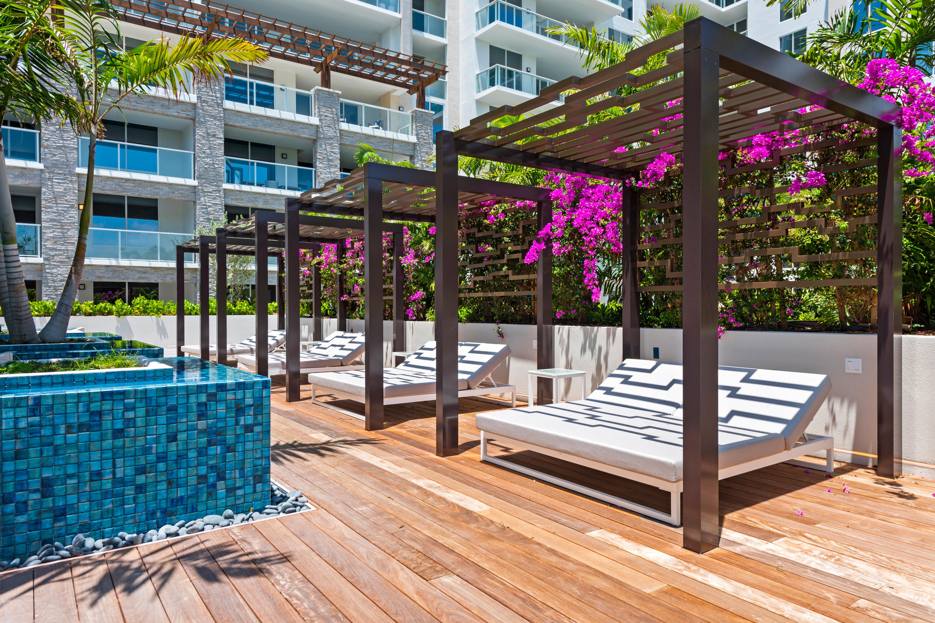 200 SE Mizner #617