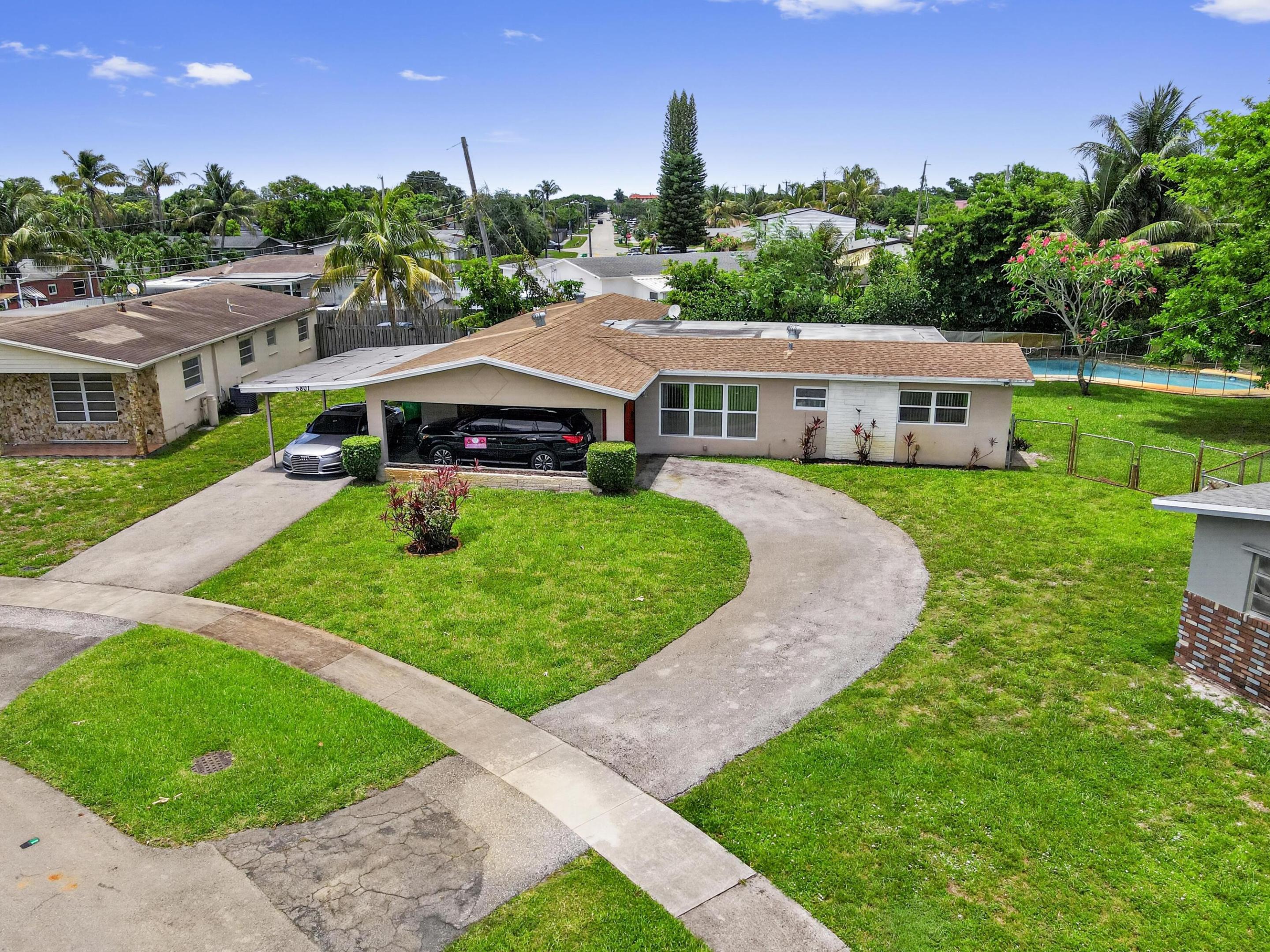 5801 NW 14th