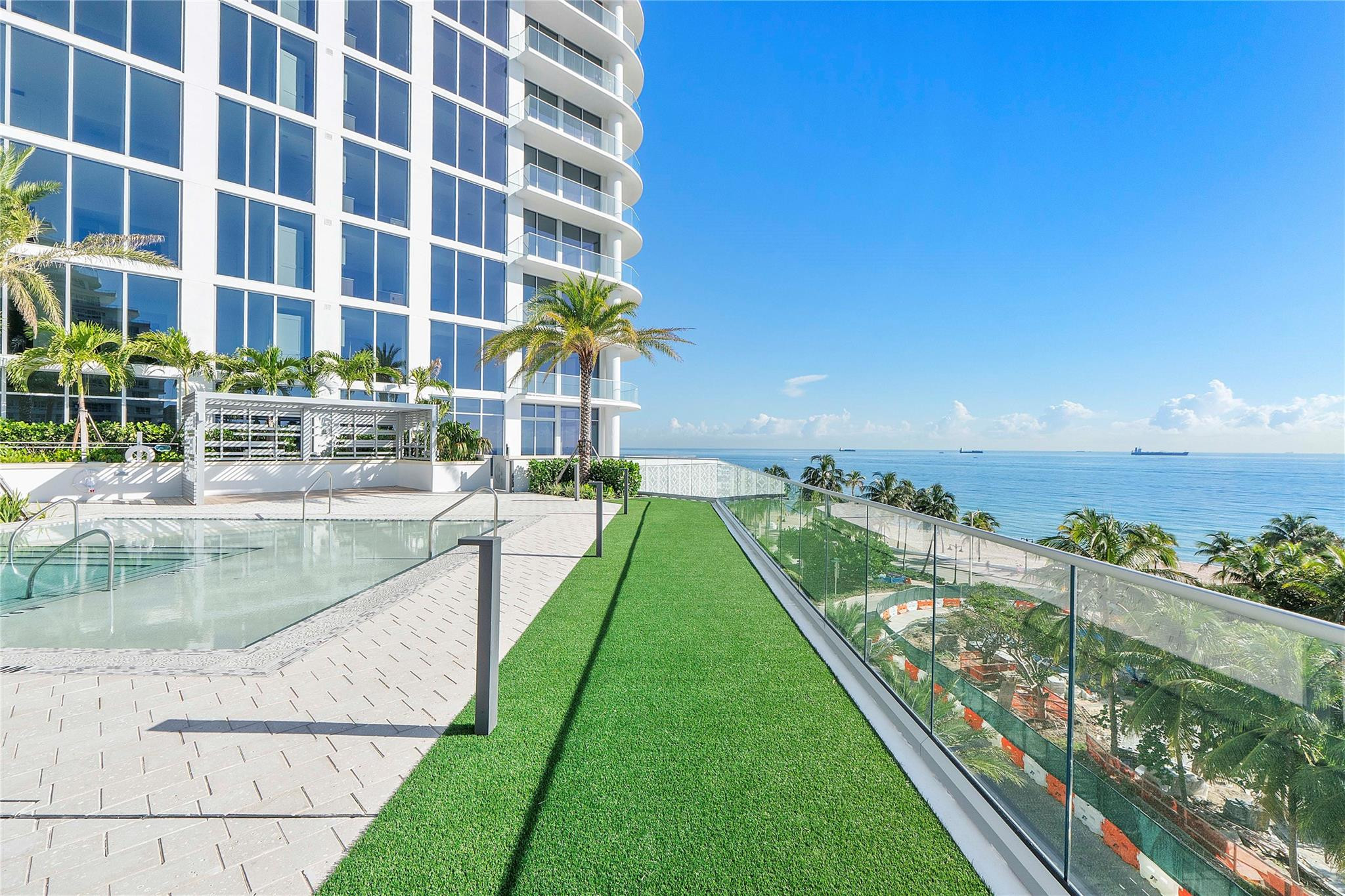 153 N Seabreeze Blvd #1803 Fort Lauderdale, FL 33304