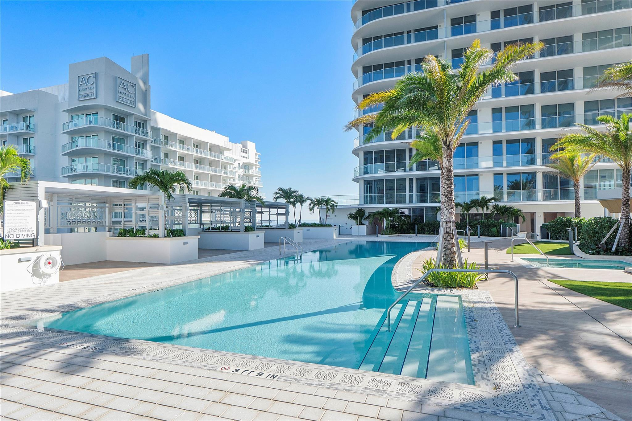 153 N Seabreeze Blvd #1803 Fort Lauderdale, FL 33304