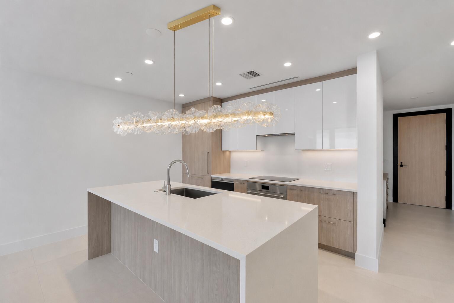 153 N Seabreeze Blvd #1803 Fort Lauderdale, FL 33304
