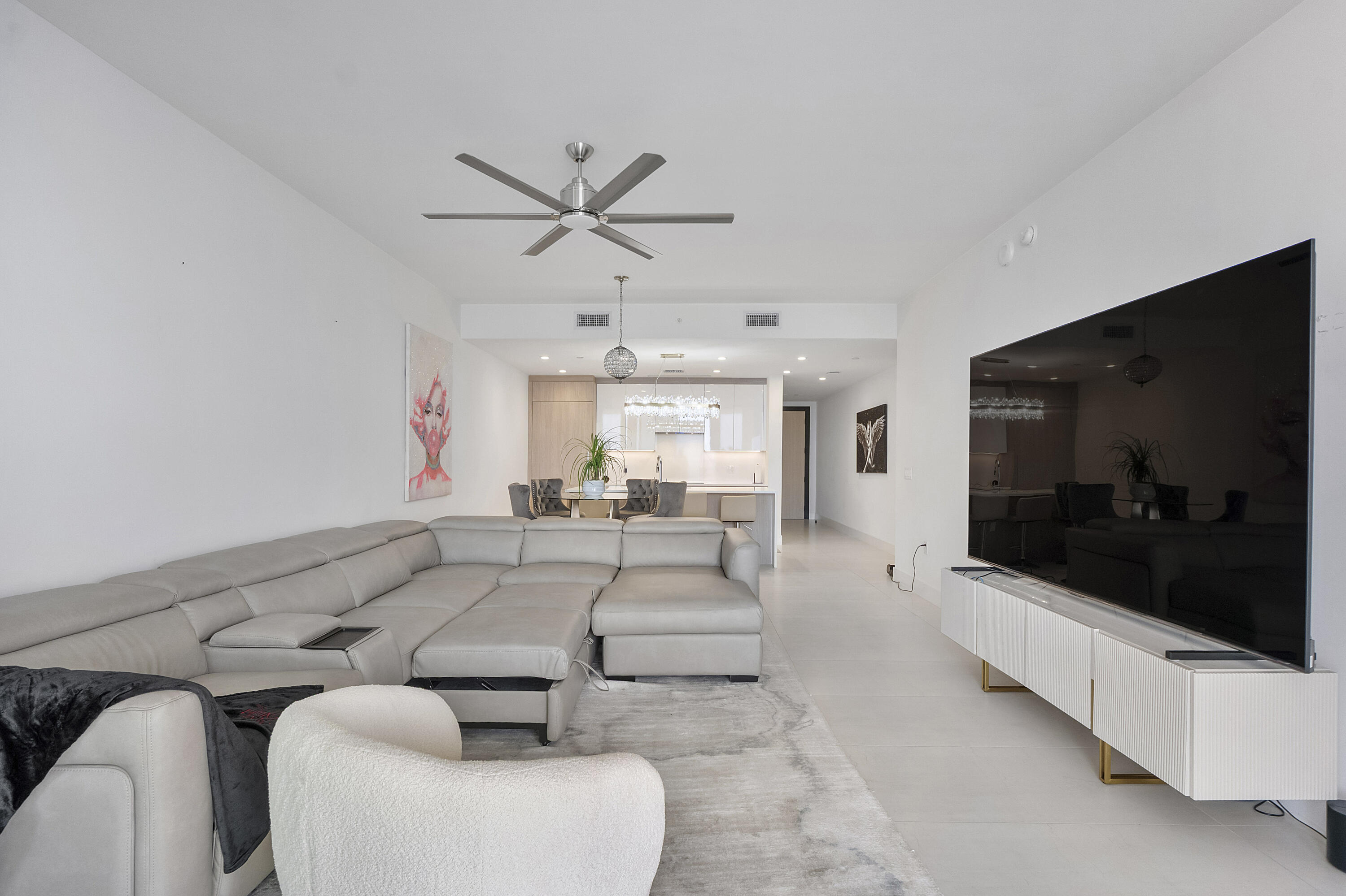 153 N Seabreeze Blvd #1803 Fort Lauderdale, FL 33304