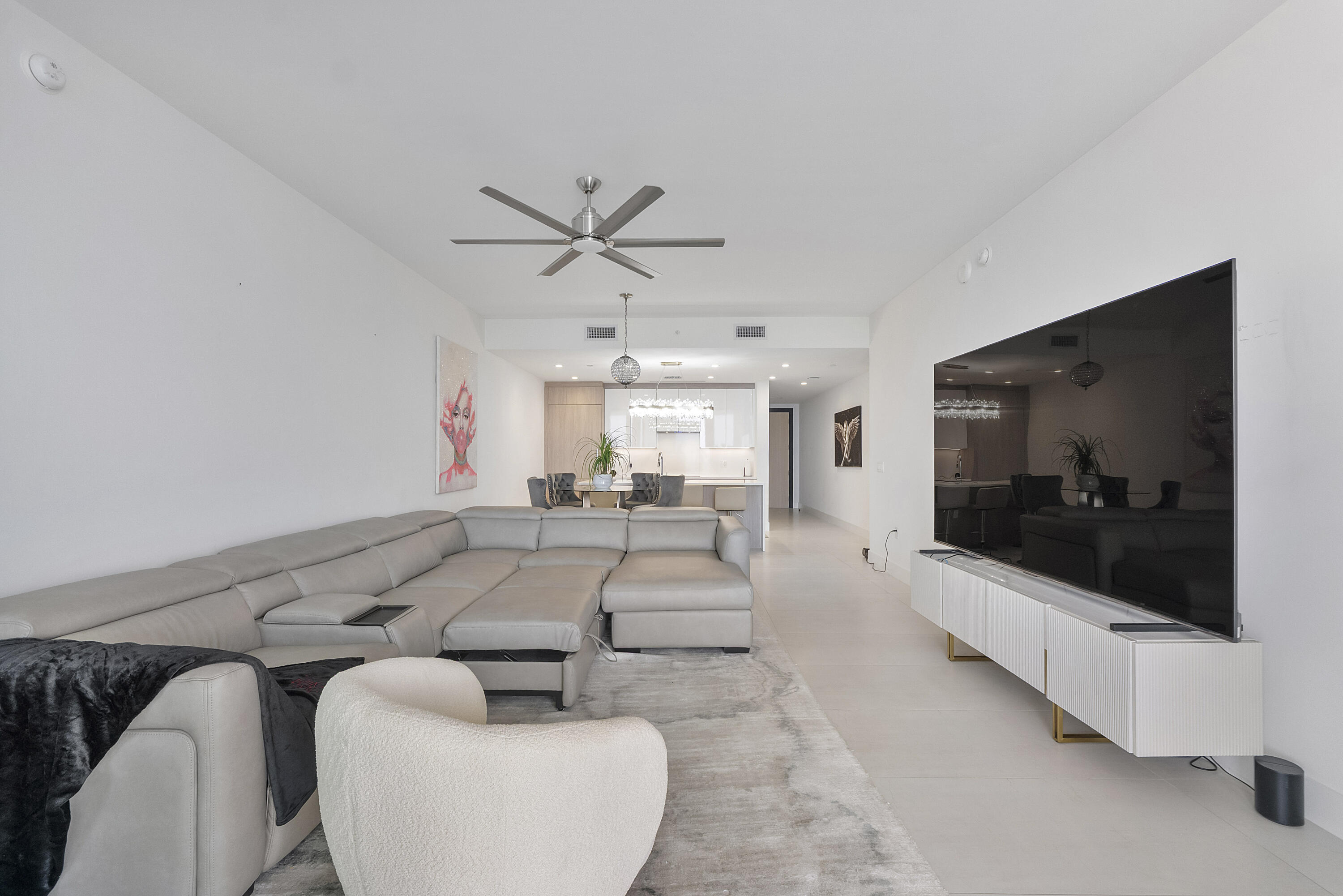 153 N Seabreeze Blvd #1803 Fort Lauderdale, FL 33304