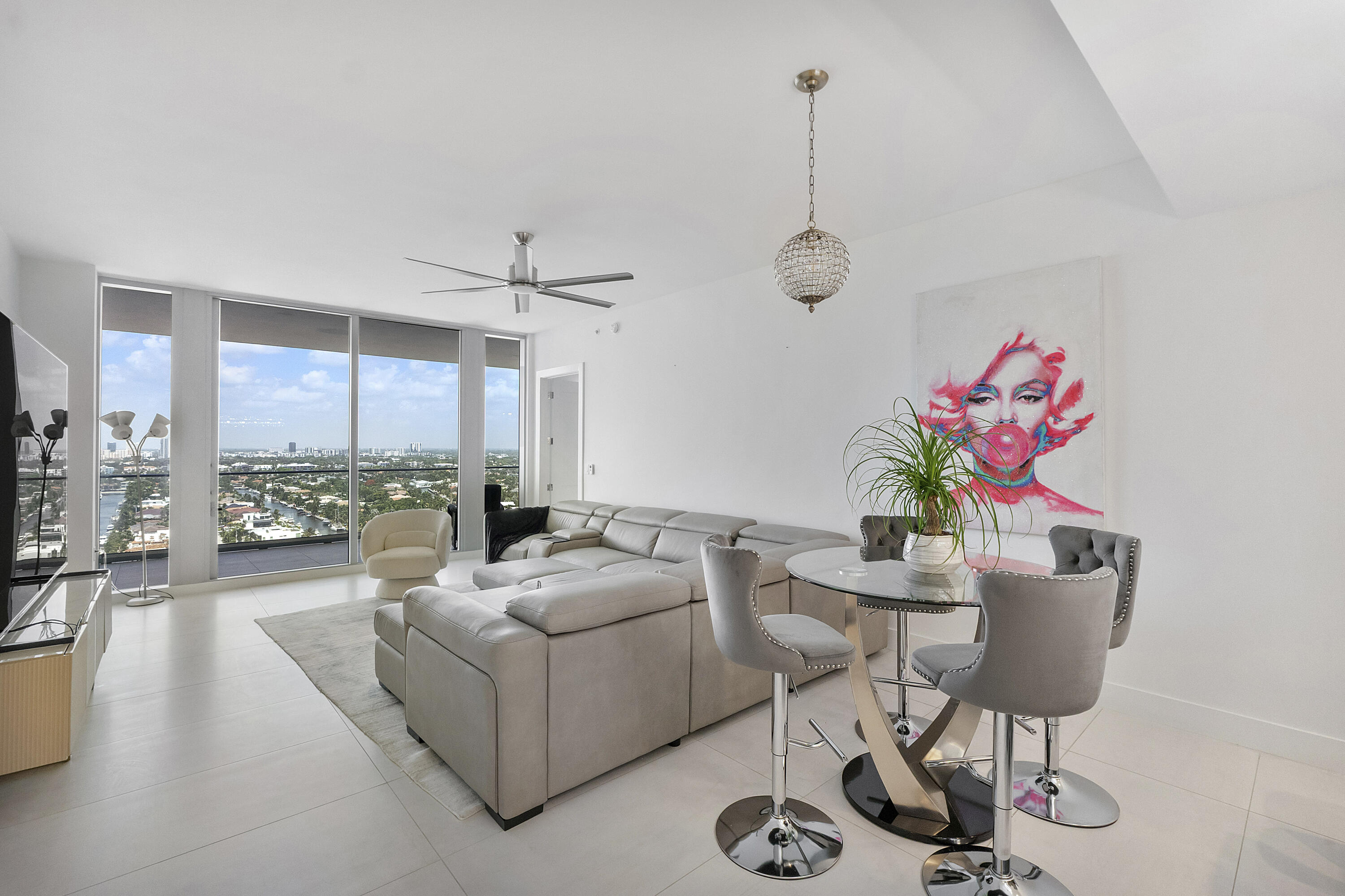 153 N Seabreeze Blvd #1803 Fort Lauderdale, FL 33304