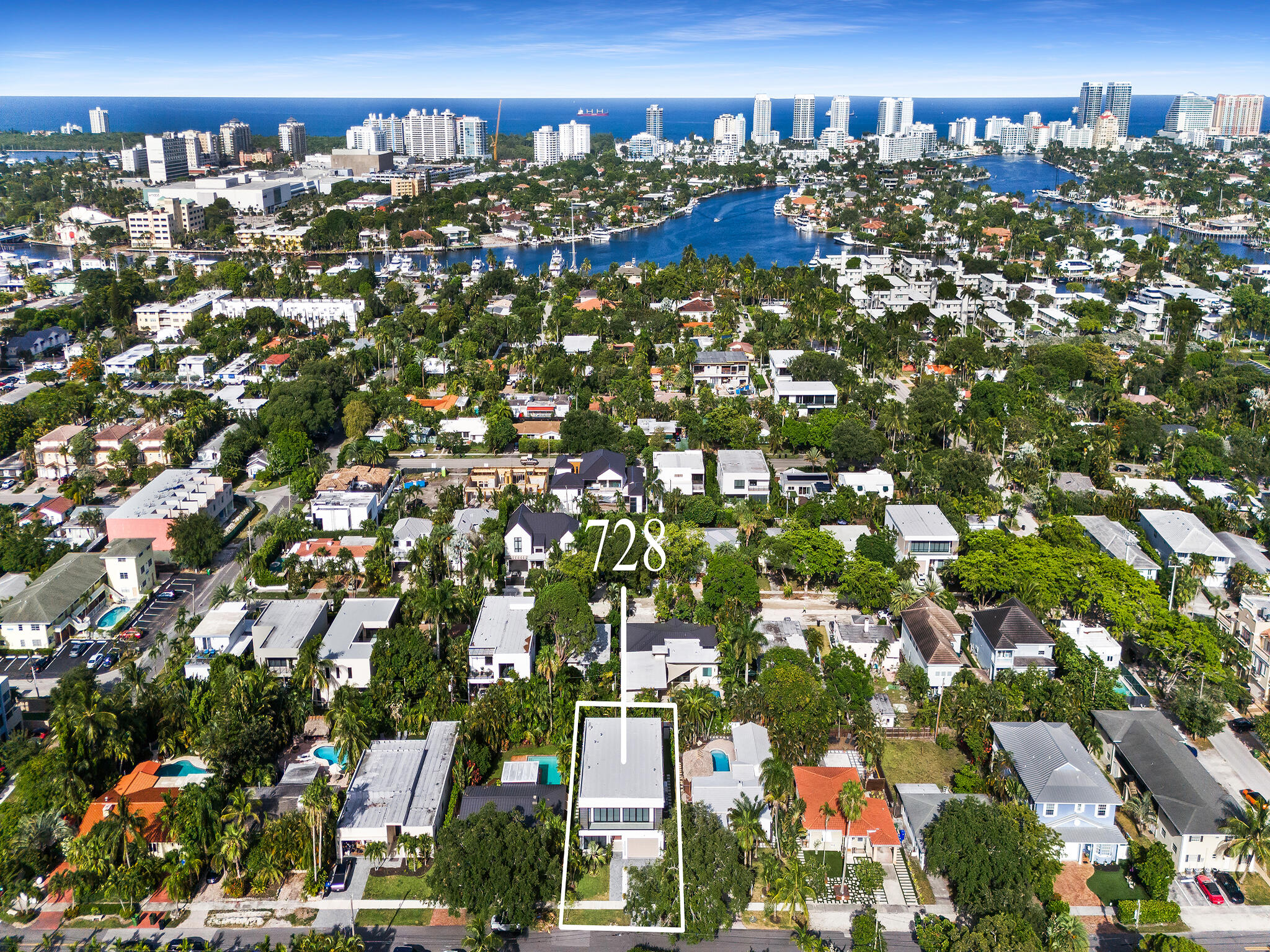 728 NE 17th Ter Fort Lauderdale, FL 33304