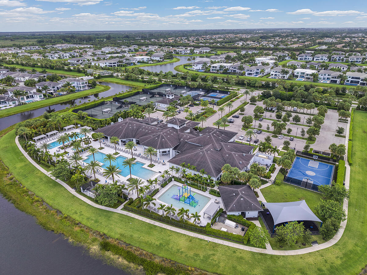 9046 Chauvet Way Boca Raton, FL 33496