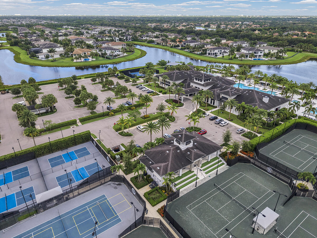 9046 Chauvet Way Boca Raton, FL 33496